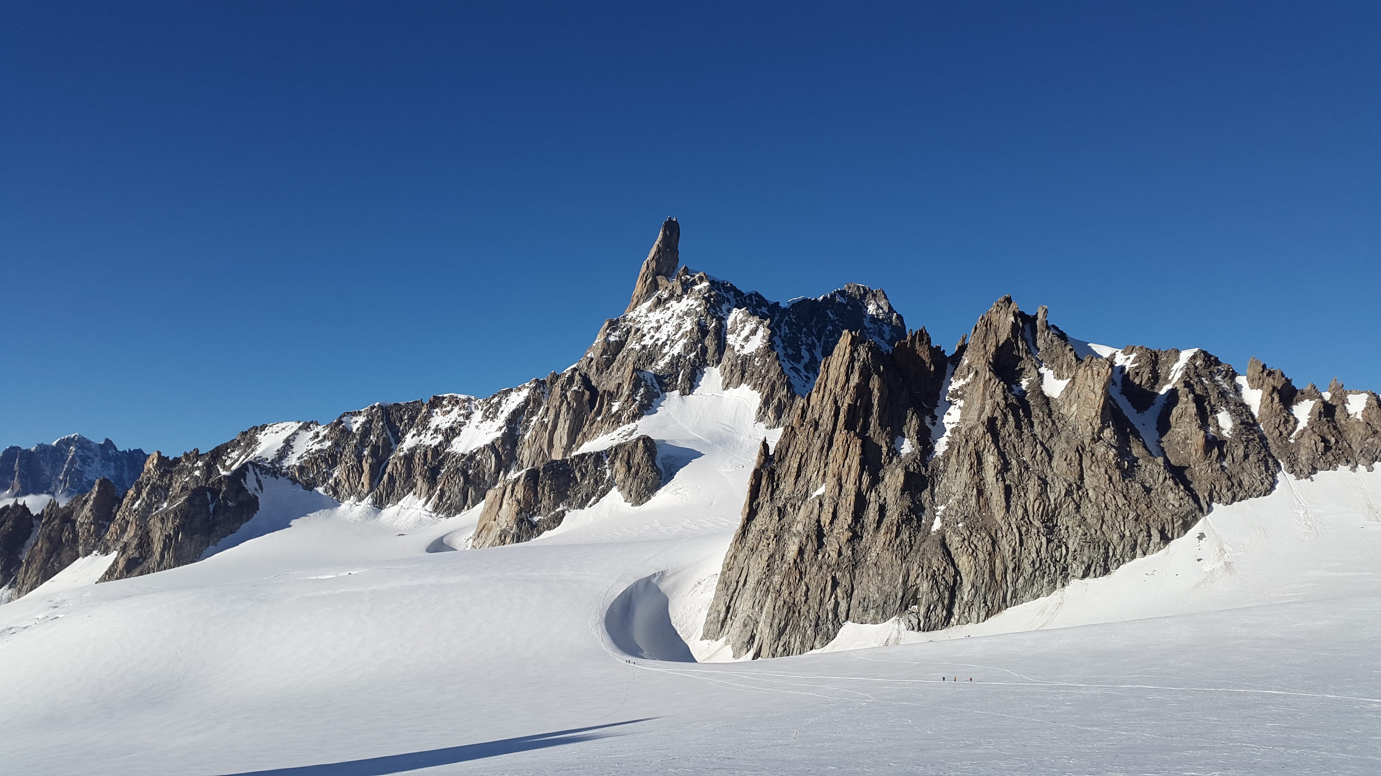 chamonix, aiguille, frozen, alpine, cold temperature, mountain range, coniferous tree, mountain peak, imposing, rock points, sport, environment, clear sky, HD Wallpaper