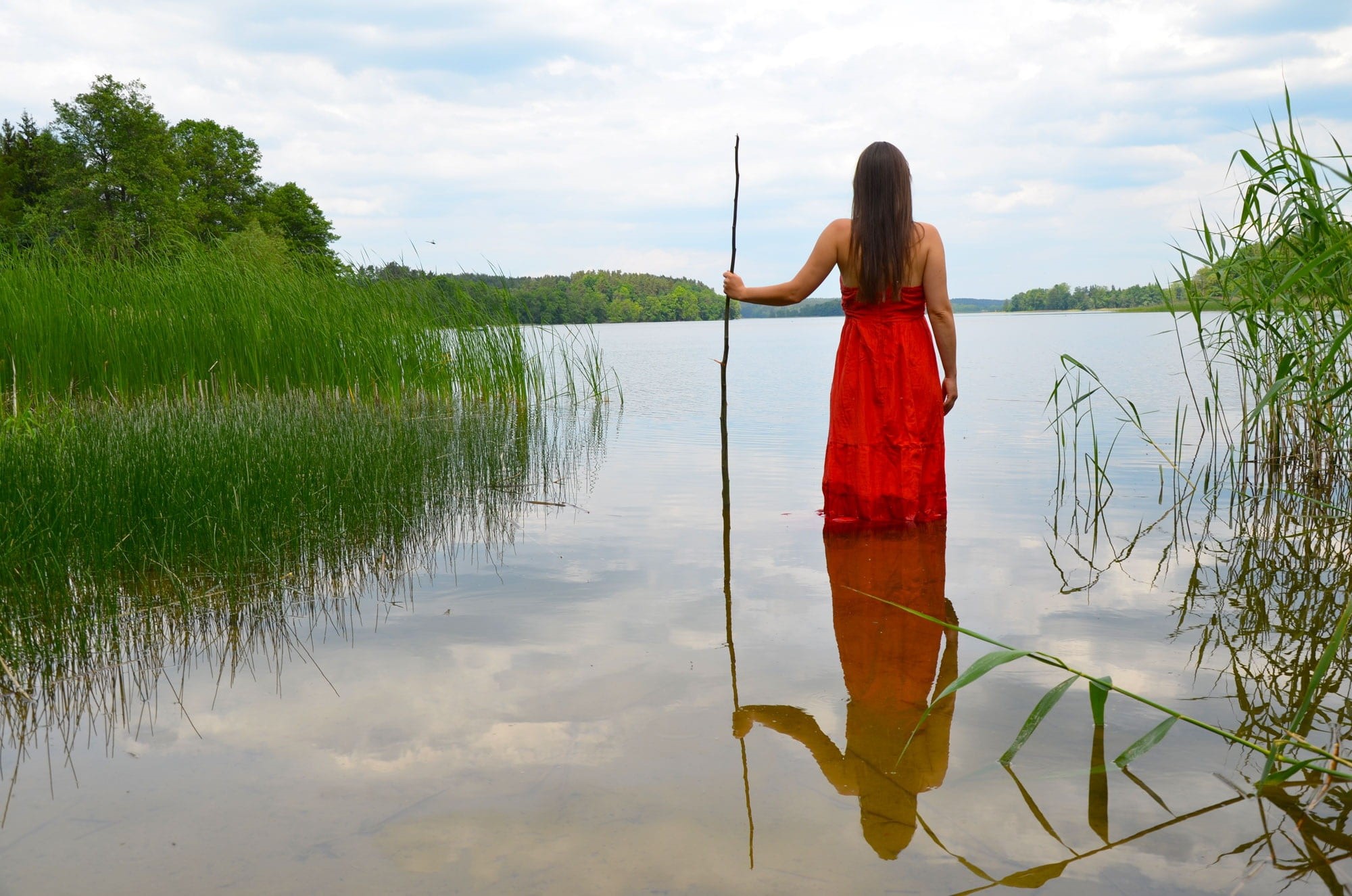 girl, women, photo, character, scenics - nature, the wave is reflected, body, cloud - sky, standing, reflection, water, hairstyle, travel, beauty, tree, HD Wallpaper