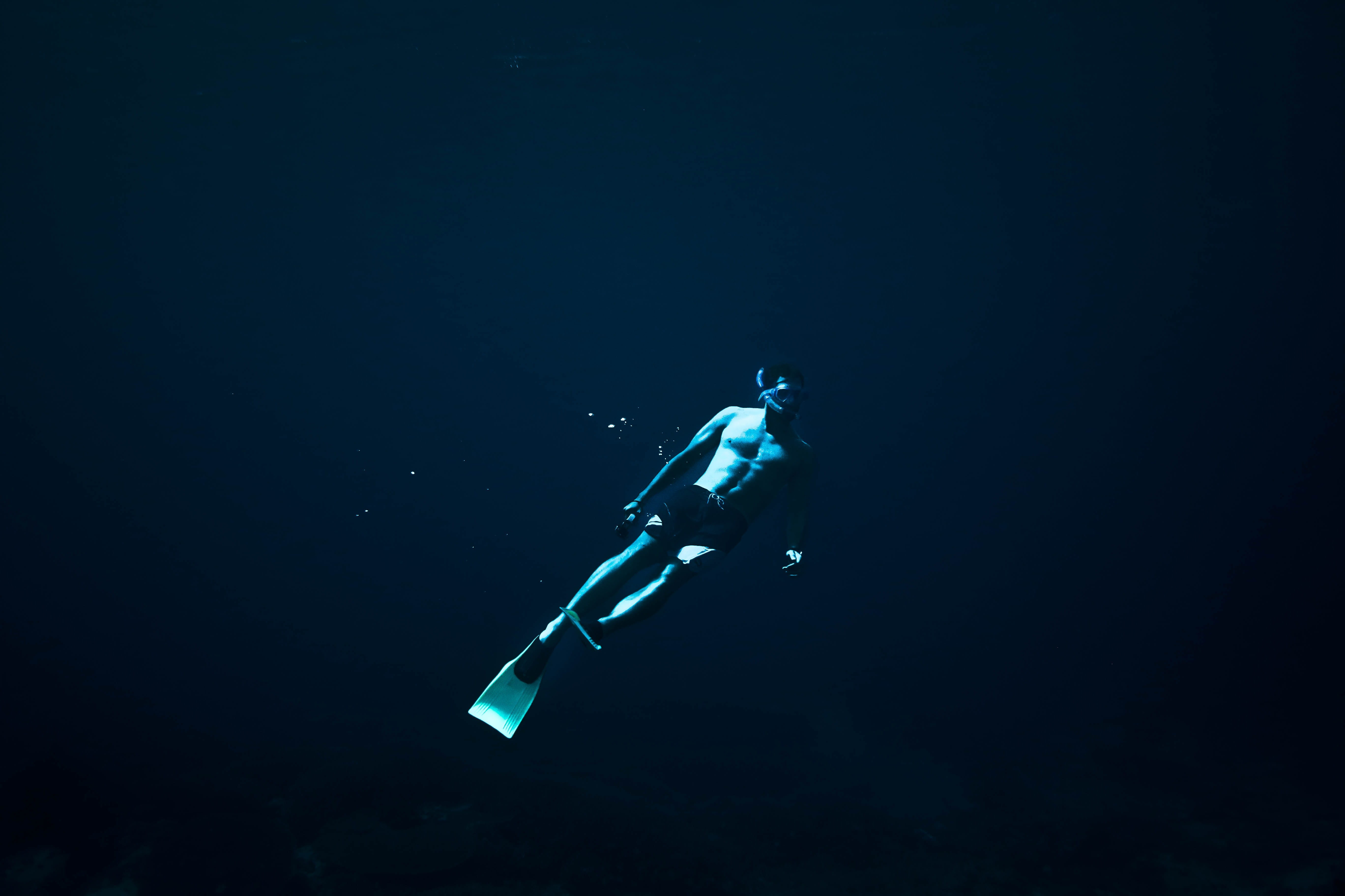 technology, underwater, nature, photo, undersea, diving, person, snorkeling, sea, water, man, diving flipper, aqualung - diving equipment, sport, swimming, HD Wallpaper