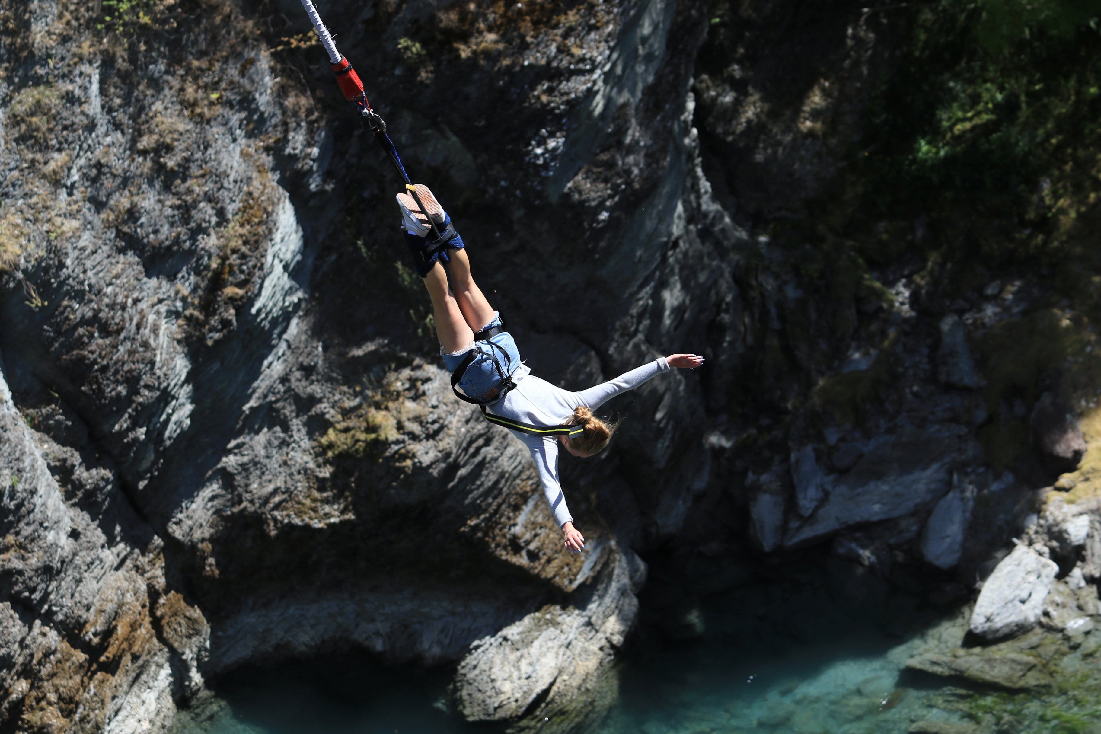 extreme sports, denim, activity, shirt, climbing, daytime, one person, sunlight, solid, woman, shorts, female, climbing equipment, outdoors, rope, short, HD Wallpaper