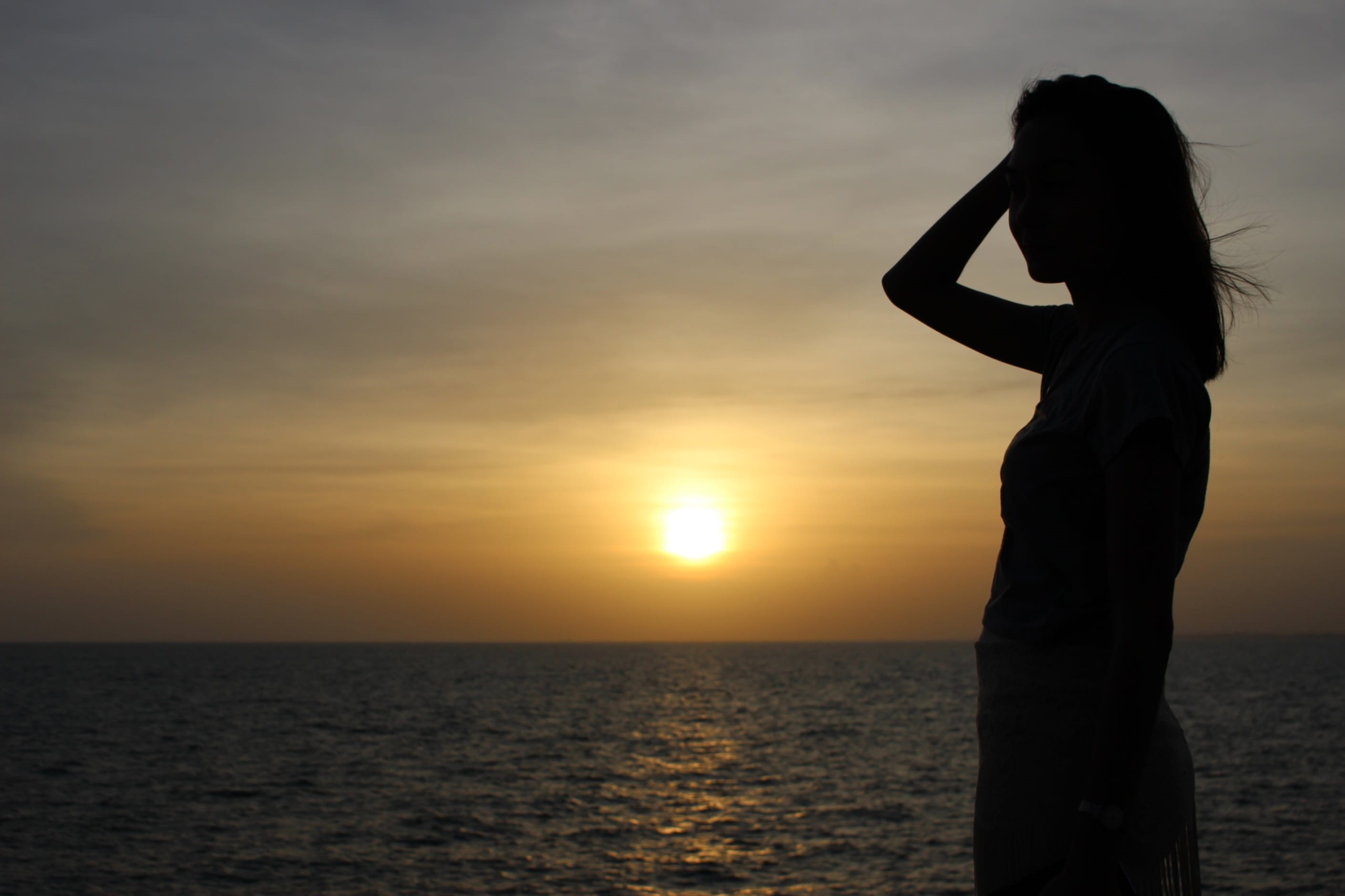 travel, hairstyle, water, girl, profile, one person, ocean, orb, clouds, standing, sunshine, horizon over water, scenics - nature, vacation, sea, golden, HD Wallpaper