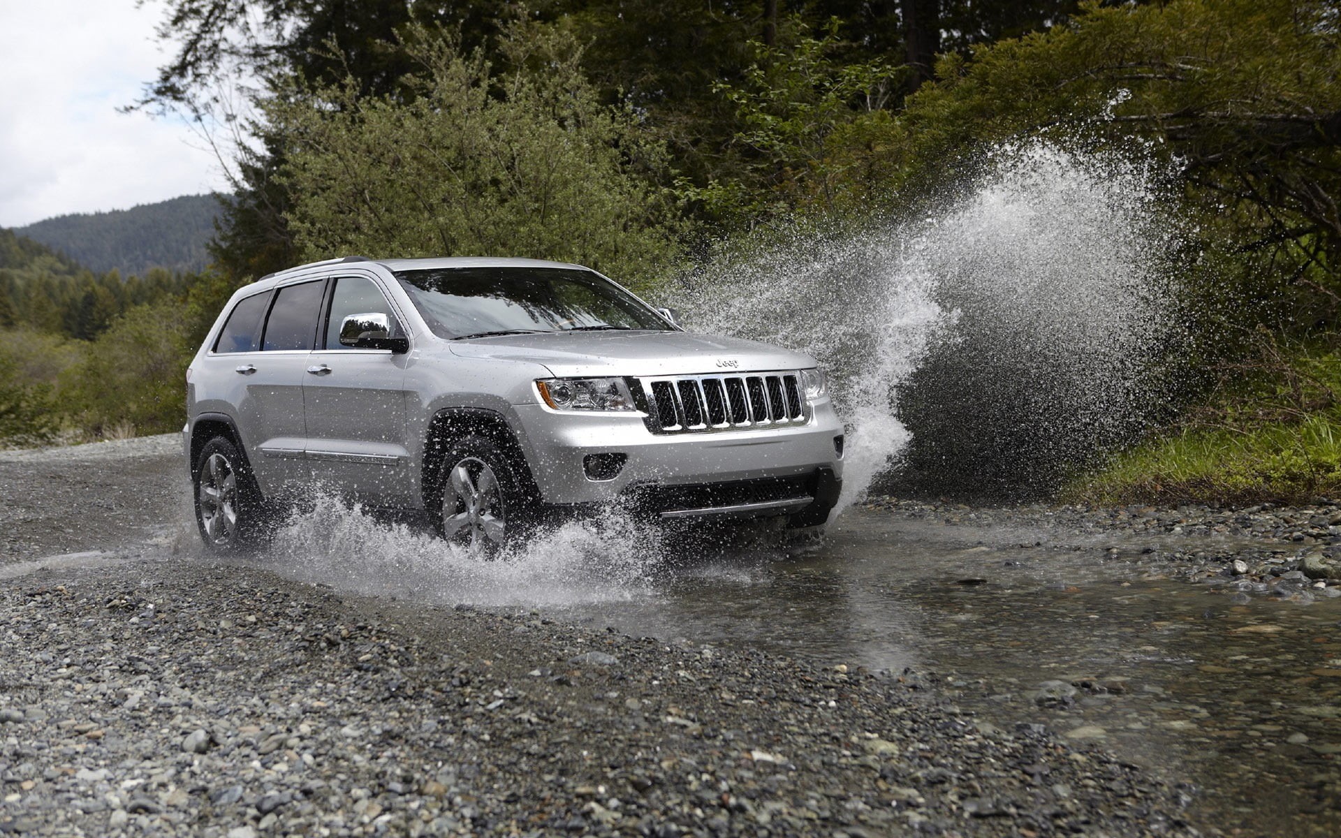 sports Utility Vehicle, driver, extreme Sports, jeep, 4wd, outdoors, day, no People, water, crossover Utility Vehicle, machinery, jeep 2011, off-Road Vehicle, HD Wallpaper