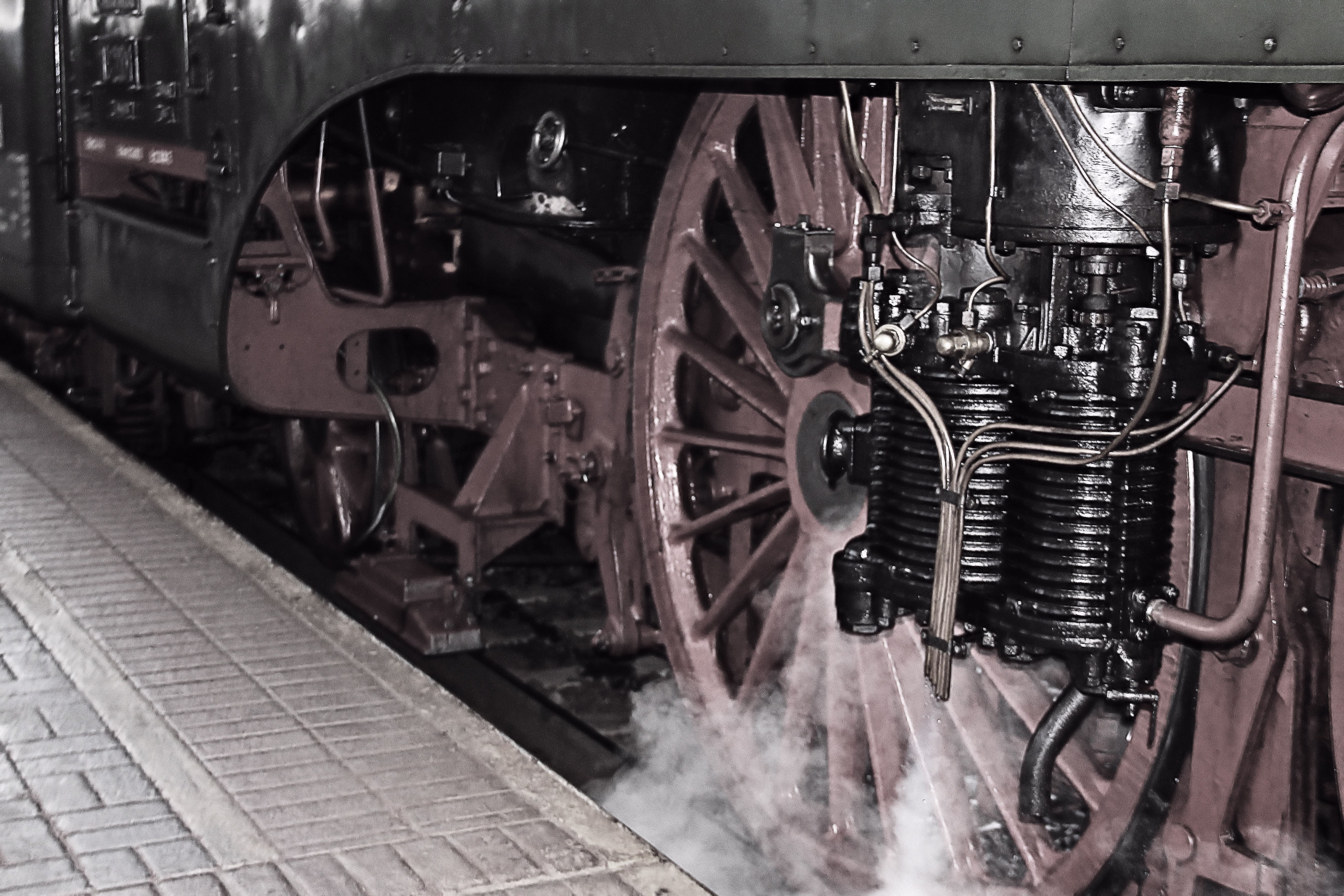 5K, retro styled, german reichsbahn, railway, train - vehicle, schnellfahrtlock, day, metal, steam locomotive, train, mode of transportation, historically, HD Wallpaper