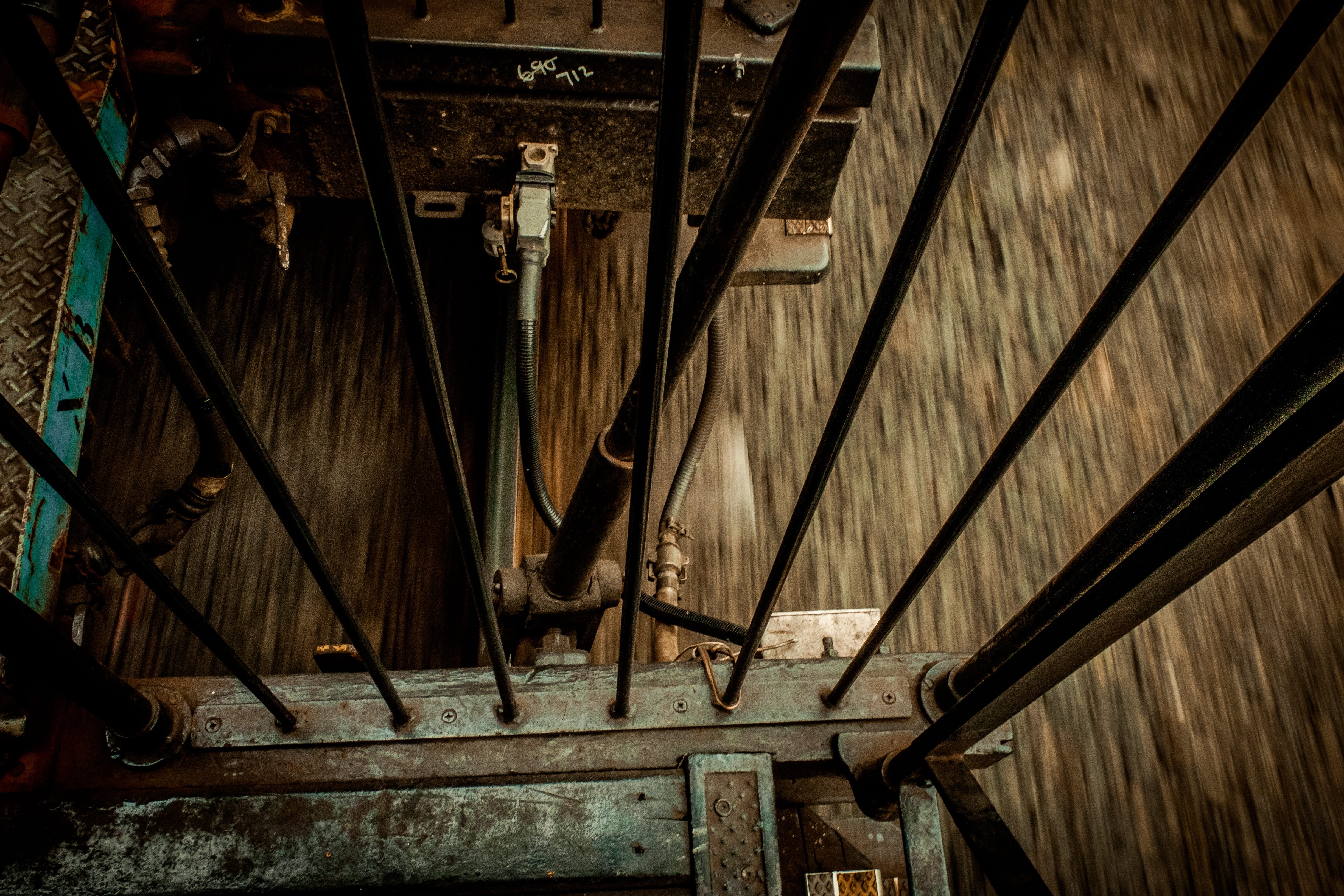 built structure, motion blur, 4K, art, old, ceiling, indoors, ruined, run-down, apartment, machinery, train, archangel, linkage, roof beam, train coupling, HD Wallpaper