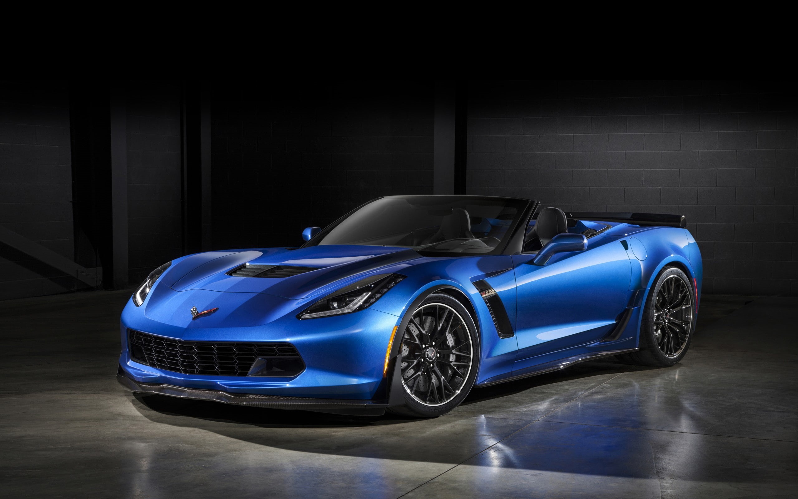 land vehicle, nightlife, flooring, illuminated, indoors, silver colored, 2K, modern, shiny, 2015 Chevrolet Corvette Z06, transportation, motor vehicle, HD Wallpaper