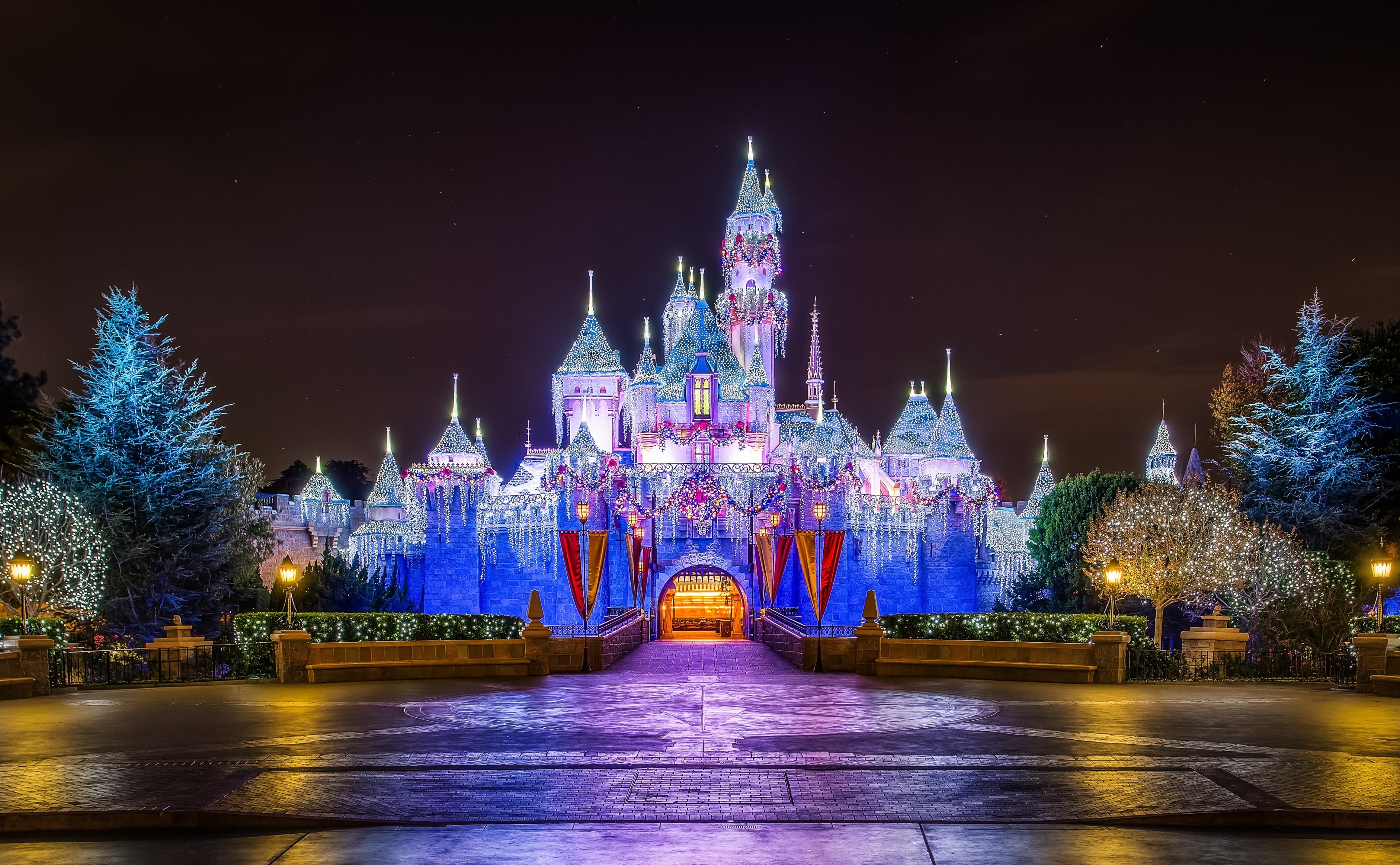 building exterior, holiday, lighting equipment, canon5d, canon5dmarkiii, outdoors, Night, Anaheim, celebration, Travel, illuminated, Holidays, place of worship, HD Wallpaper