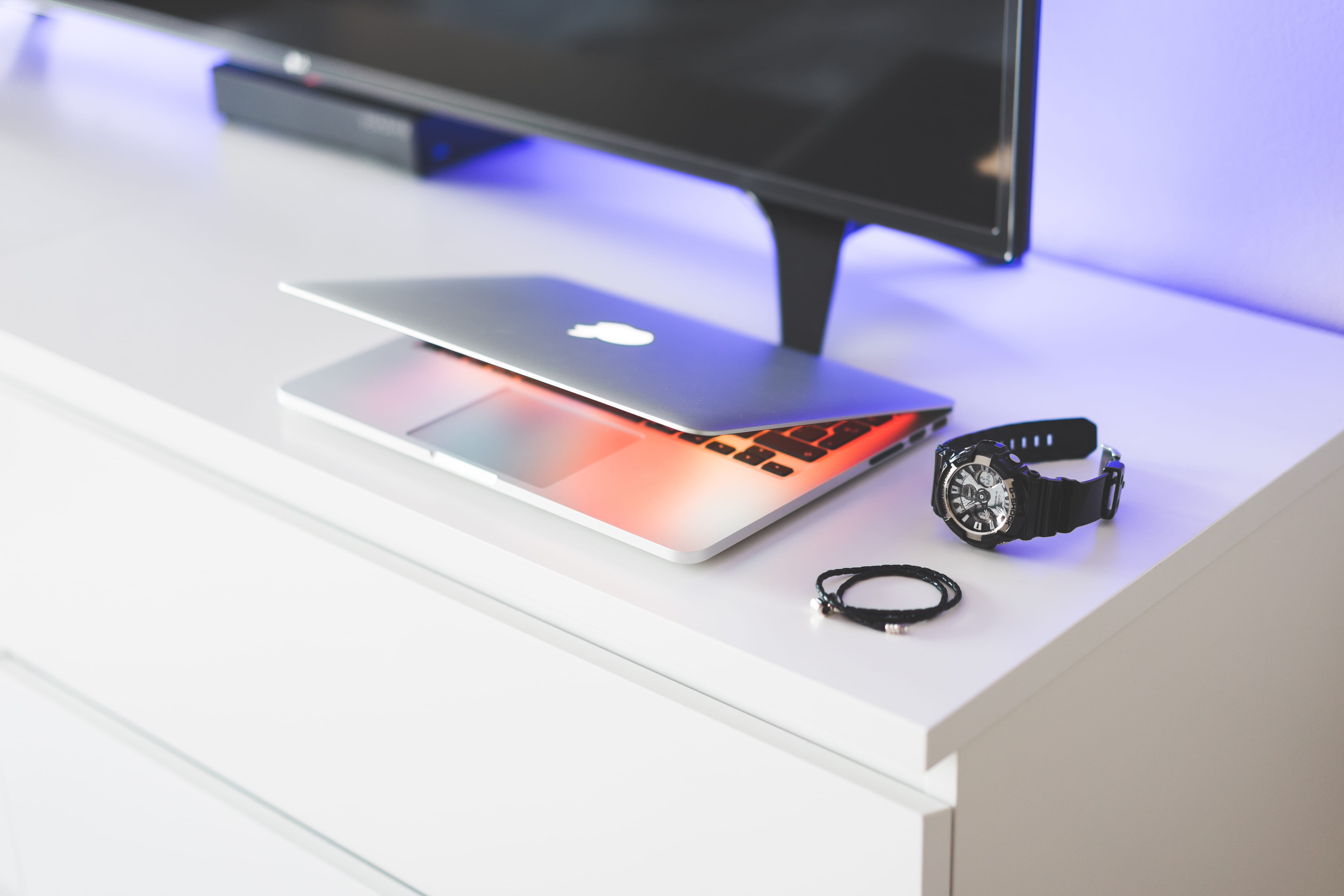interior design, glasses, home office, home, modern, elegant, no people, office, communication, watches, macbook, lights, setups, style, working, minimalistic, HD Wallpaper