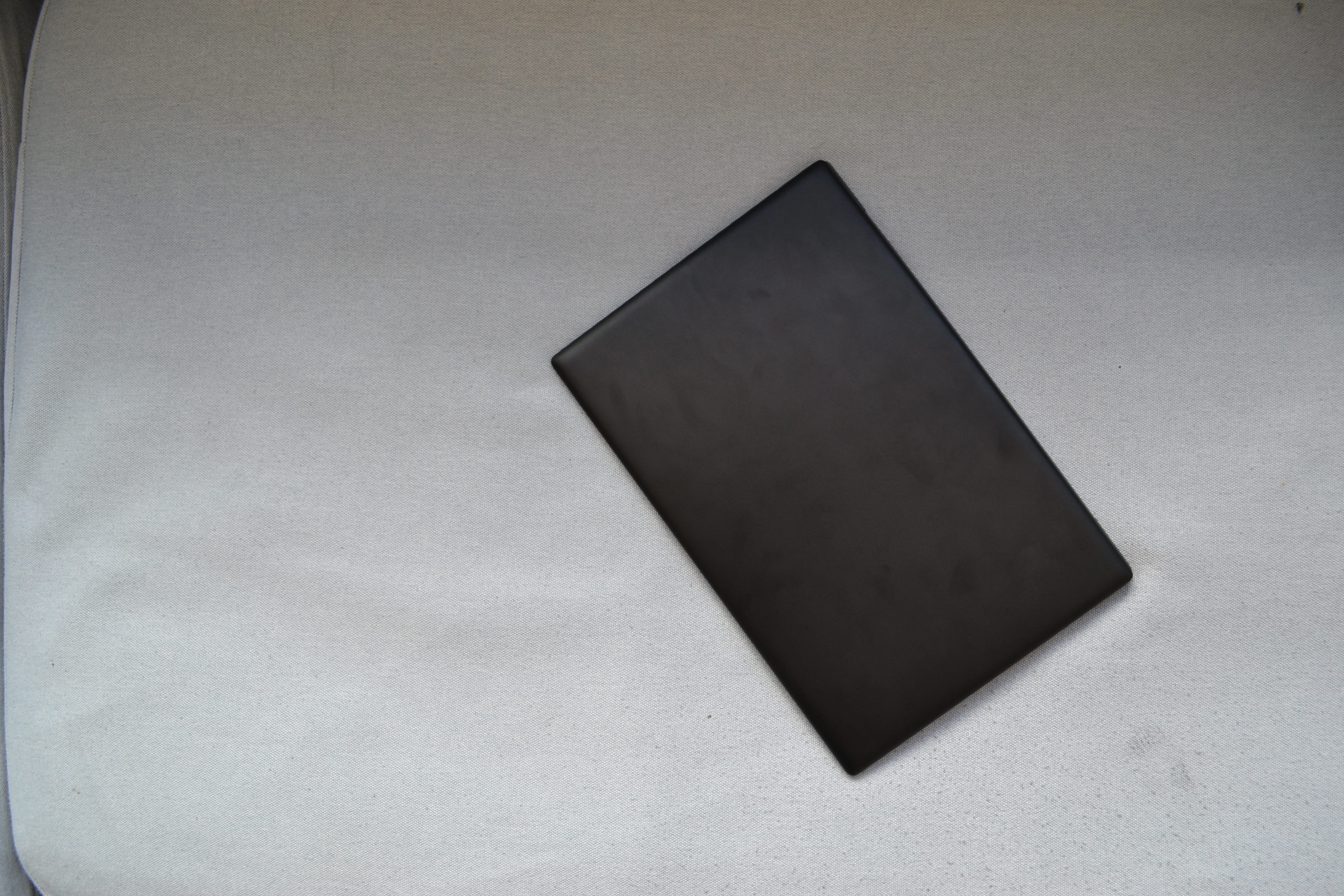 copy space, shape, geometric shape, design, gray, black color, laptop, vienna, close-up, high angle view, day, libremonunsplash, simplicity, modern, wall, HD Wallpaper