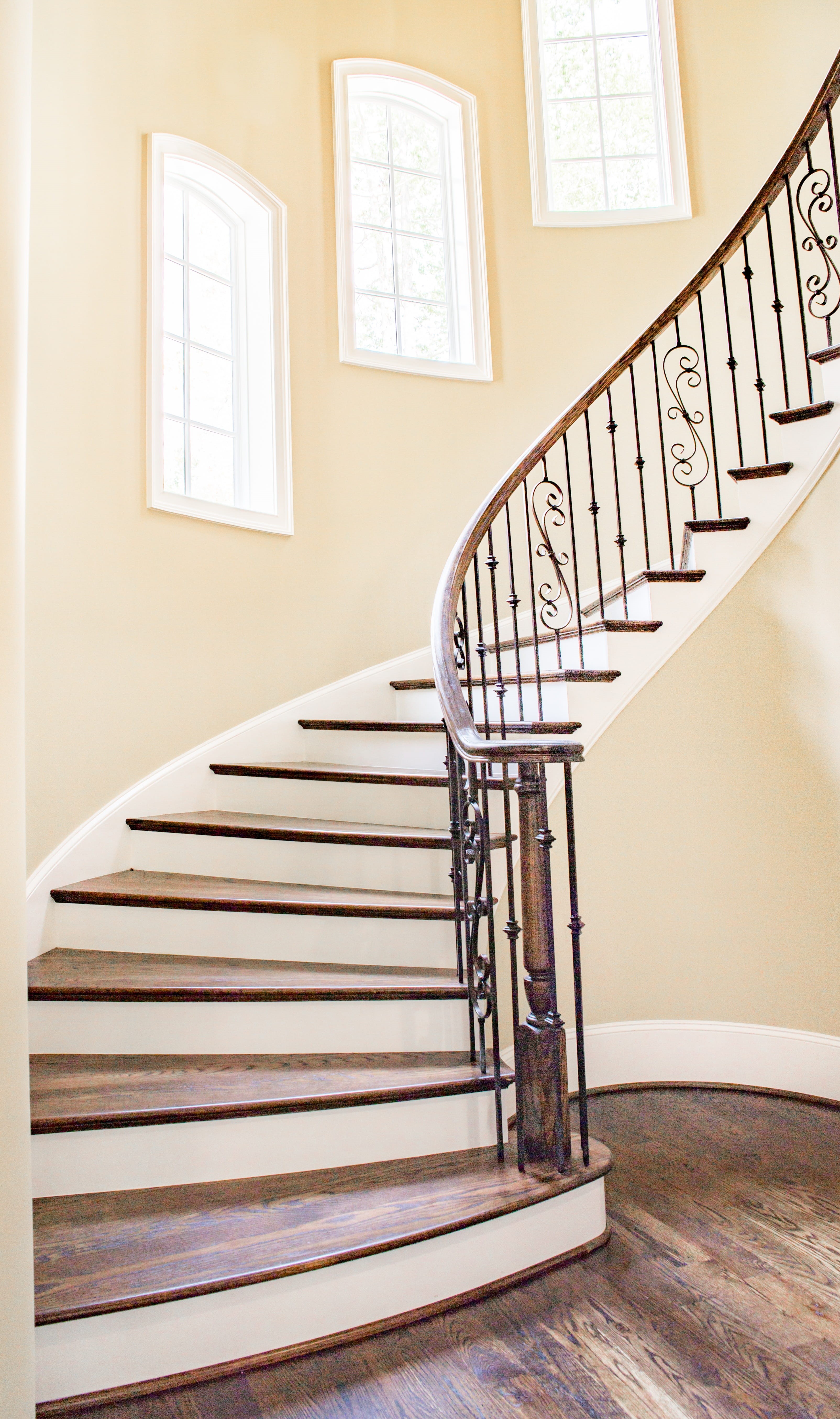 stairs, interior, concrete, seat, helix, white, handrail, step, windows, day, wood, no people, home interior, upstairs, light, modern, steps and staircases, Phone HD Wallpaper