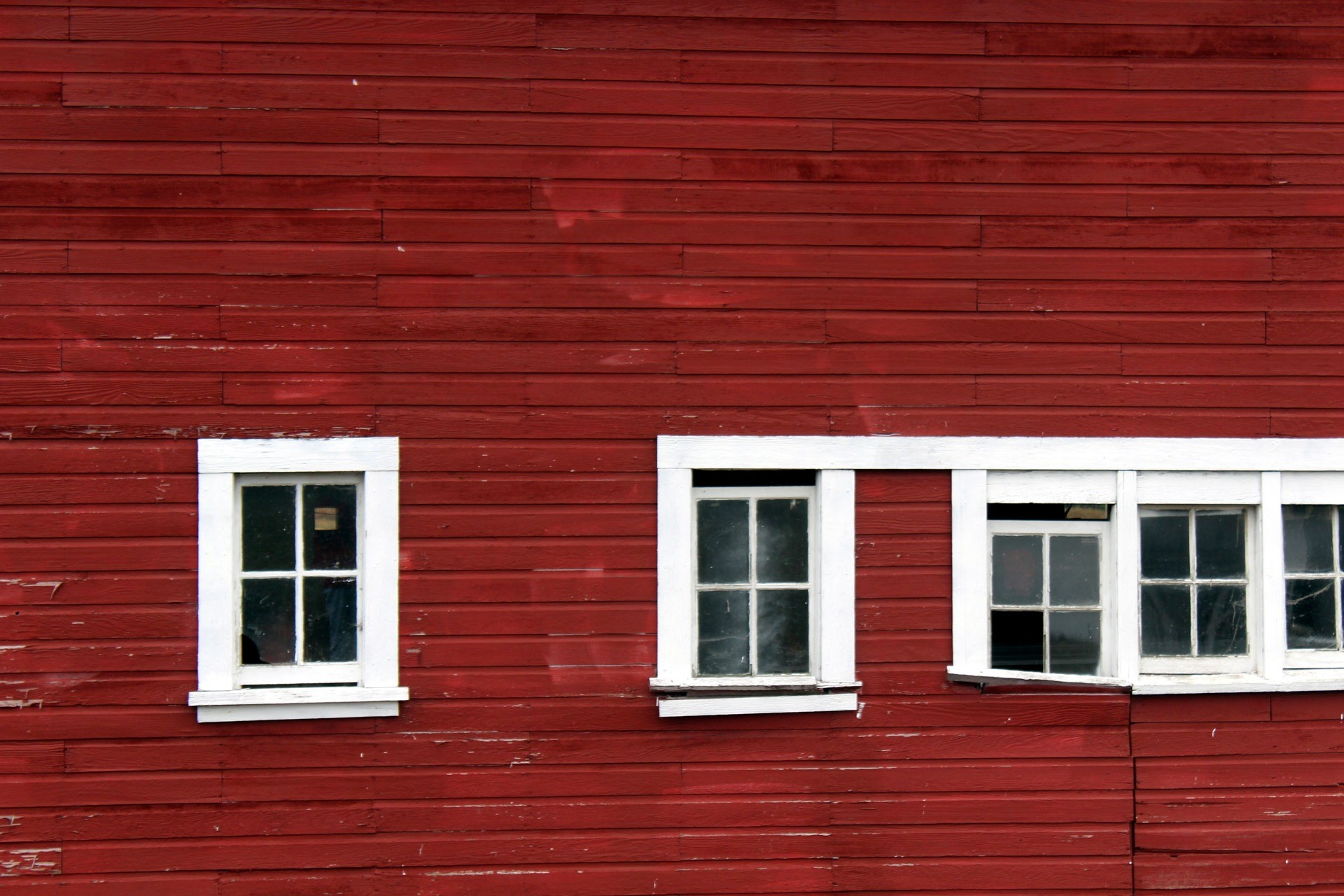 brick, building, outdoors, backgrounds, architecture, barn, window, wood - material, siding, windows, day, full frame, window frame, no people, residential district, HD Wallpaper