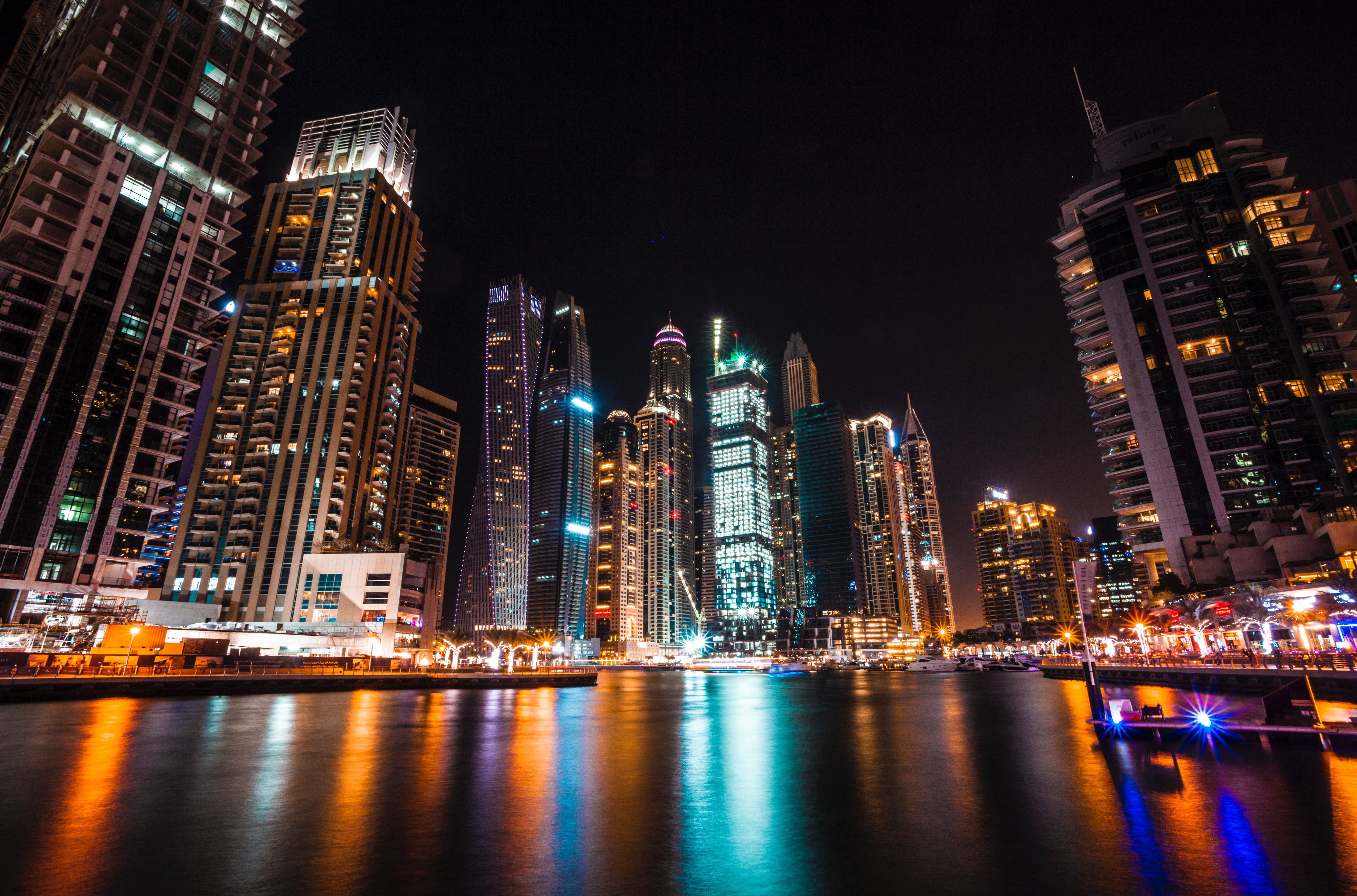 building, tall - High, arabia, cityscape, financial district, water, outdoors, night, business, reflection, city Life, buildings, waterfront, lighting Equipment, HD Wallpaper