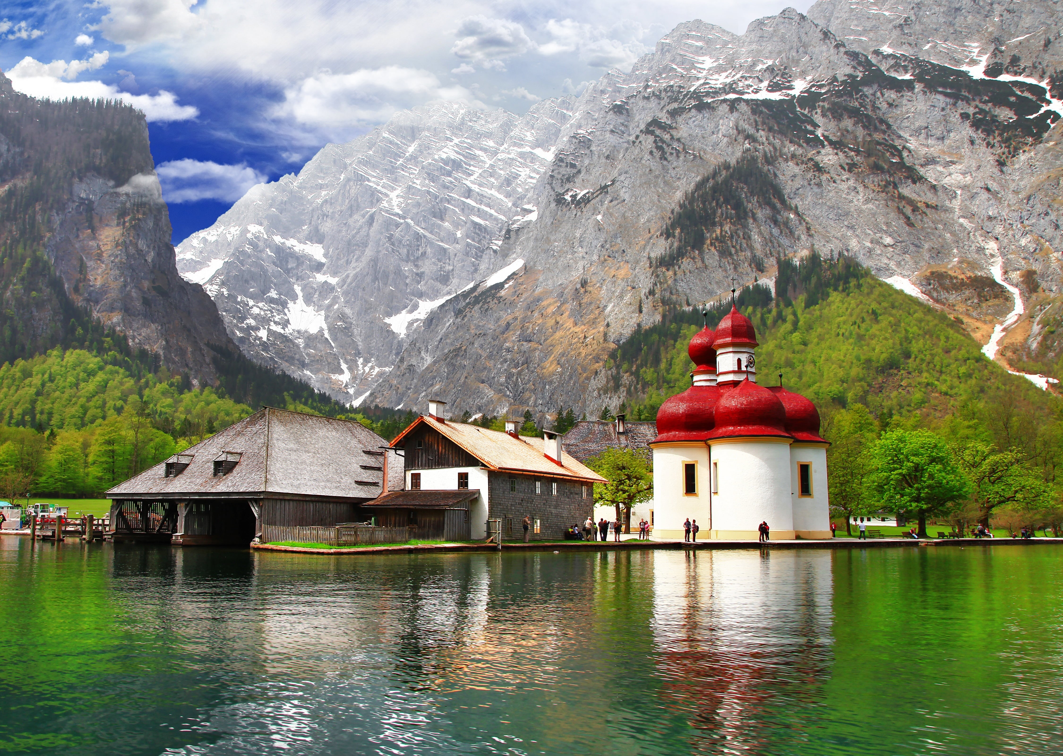 day, Alps, painted, red, autumn, tranquility, Berchtesgaden, people, village, Park, idyllic, fjord, scenics, chapel, coast, water, Germany, hallstatter See, HD Wallpaper