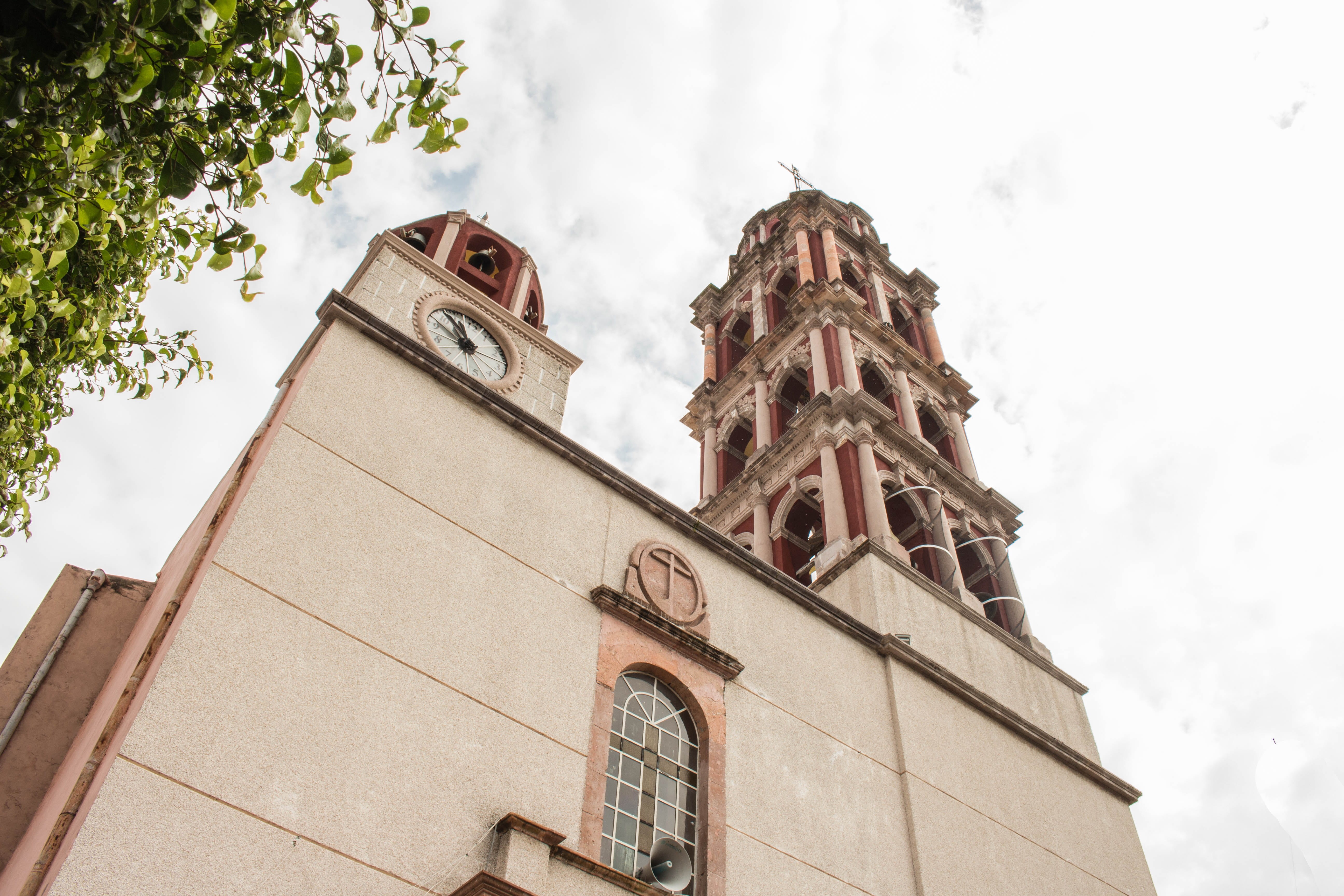 place of worship, tree, tower, sky, building exterior, facade, belief, cloud - sky, photograph, Christ, wall, cathedral, nature, low angle shot, church, HD Wallpaper
