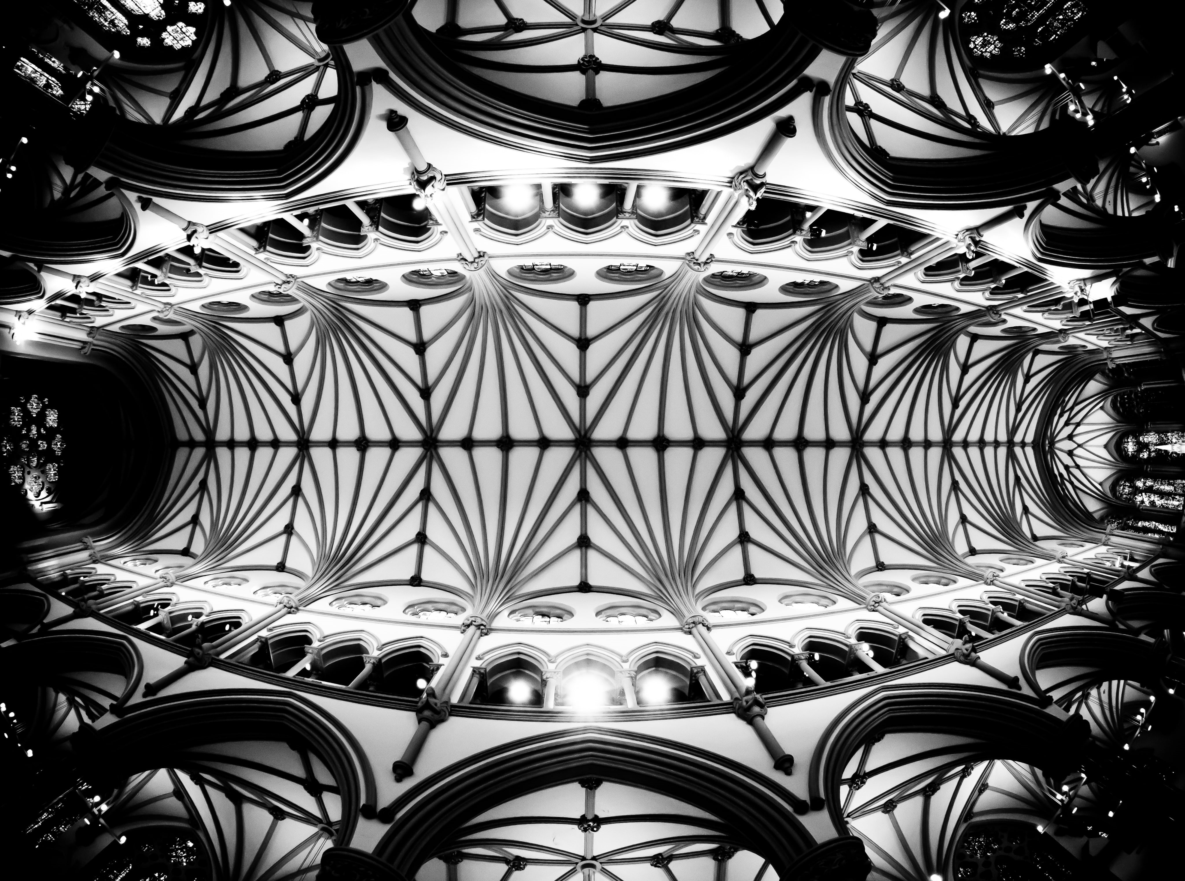 low angle view, architecture, White, xavier, Light, stainedglass, architecture and art, Glass, 4K, bend, ornate, Hawk, glass - material, Thomas, floral pattern, HD Wallpaper