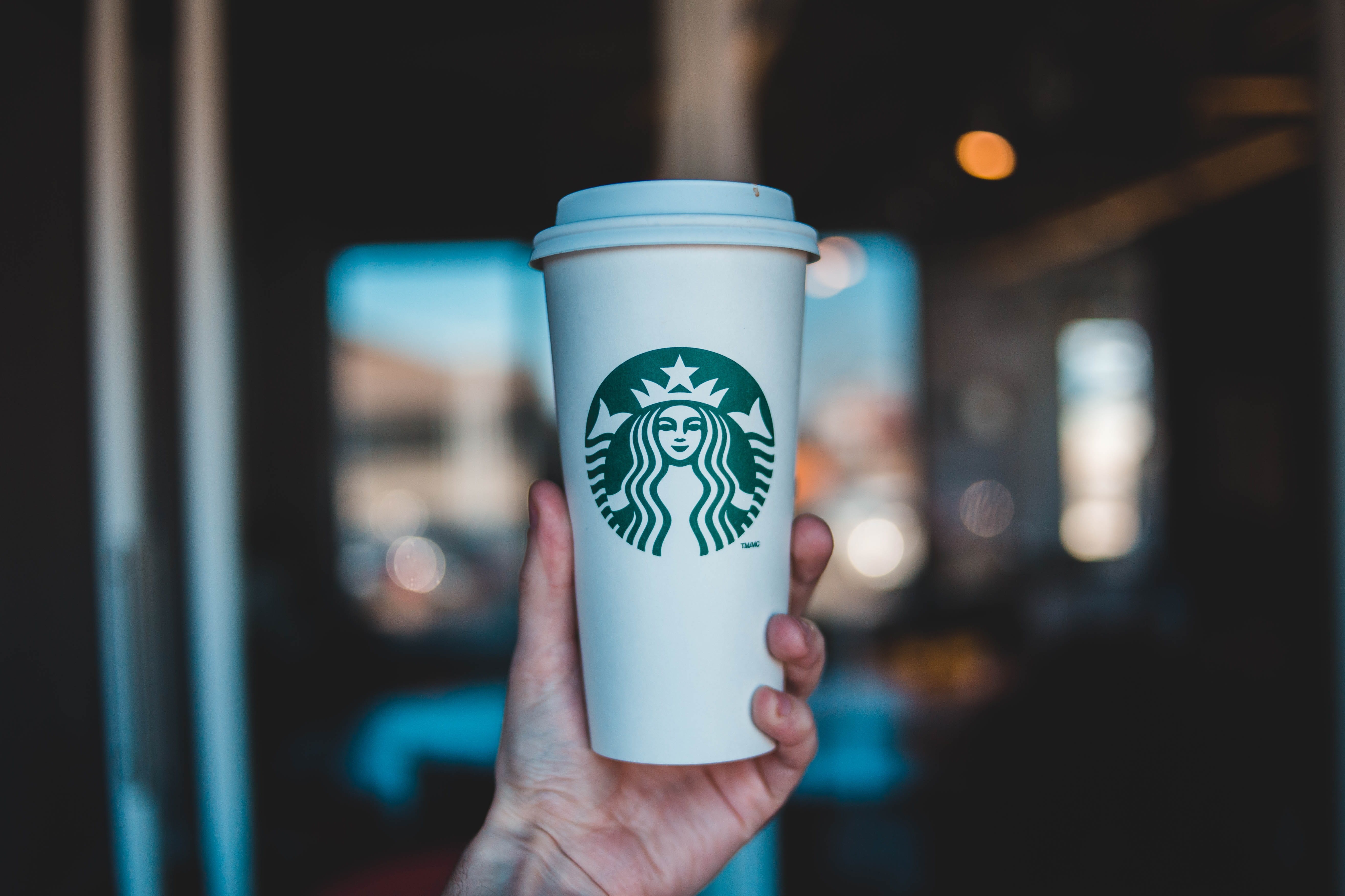 computer, one person, starbucks, restaurant, unrecognizable person, real people, latte, beverage, beer, refreshment, espresso, pc, person, finger, coffee cup, HD Wallpaper