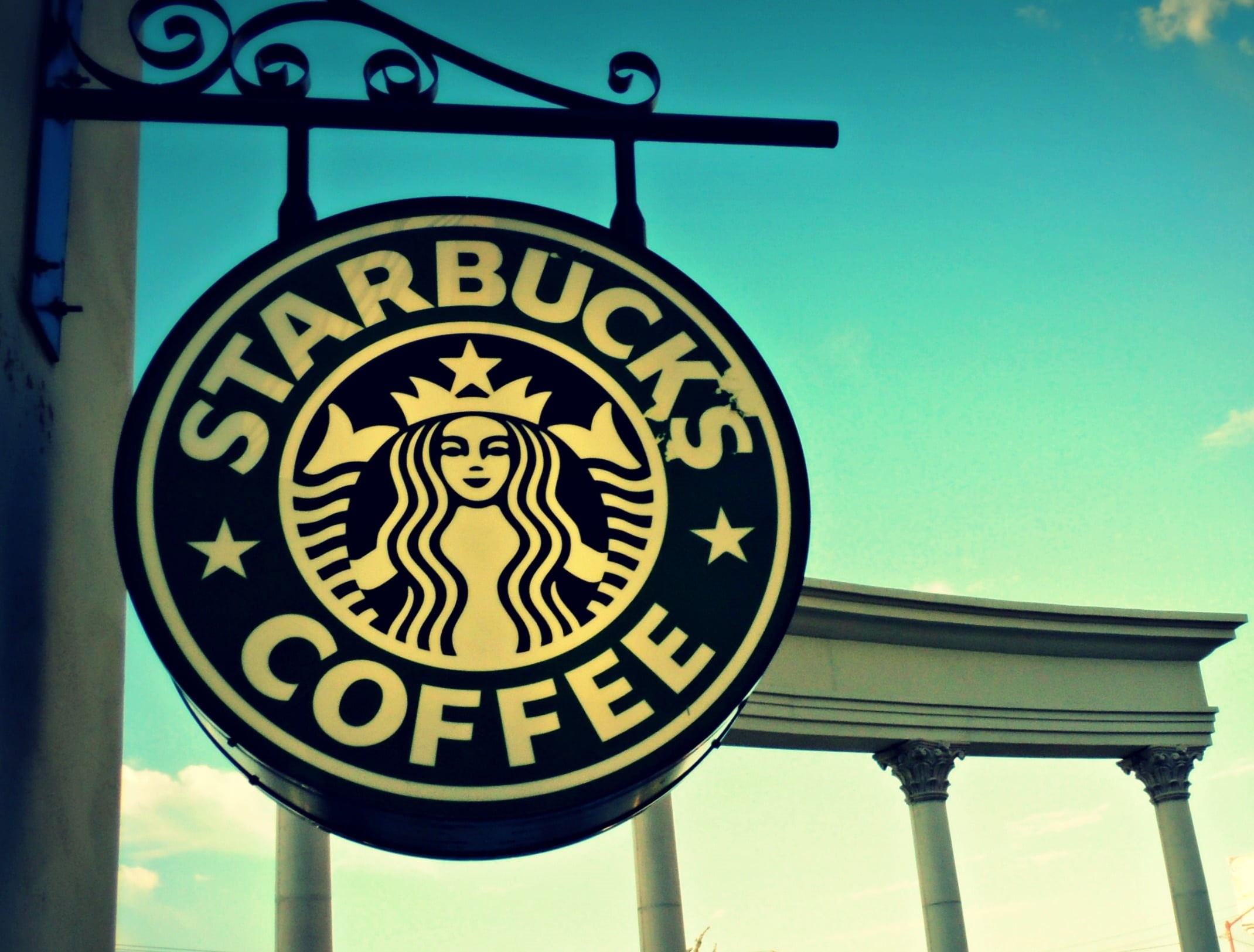 coffee, circle, ornate, no people, daytime, 1080P, built structure, hanging, decoration, architecture, geometric shape, sky, lantern, metal, signage, starbucks, HD Wallpaper