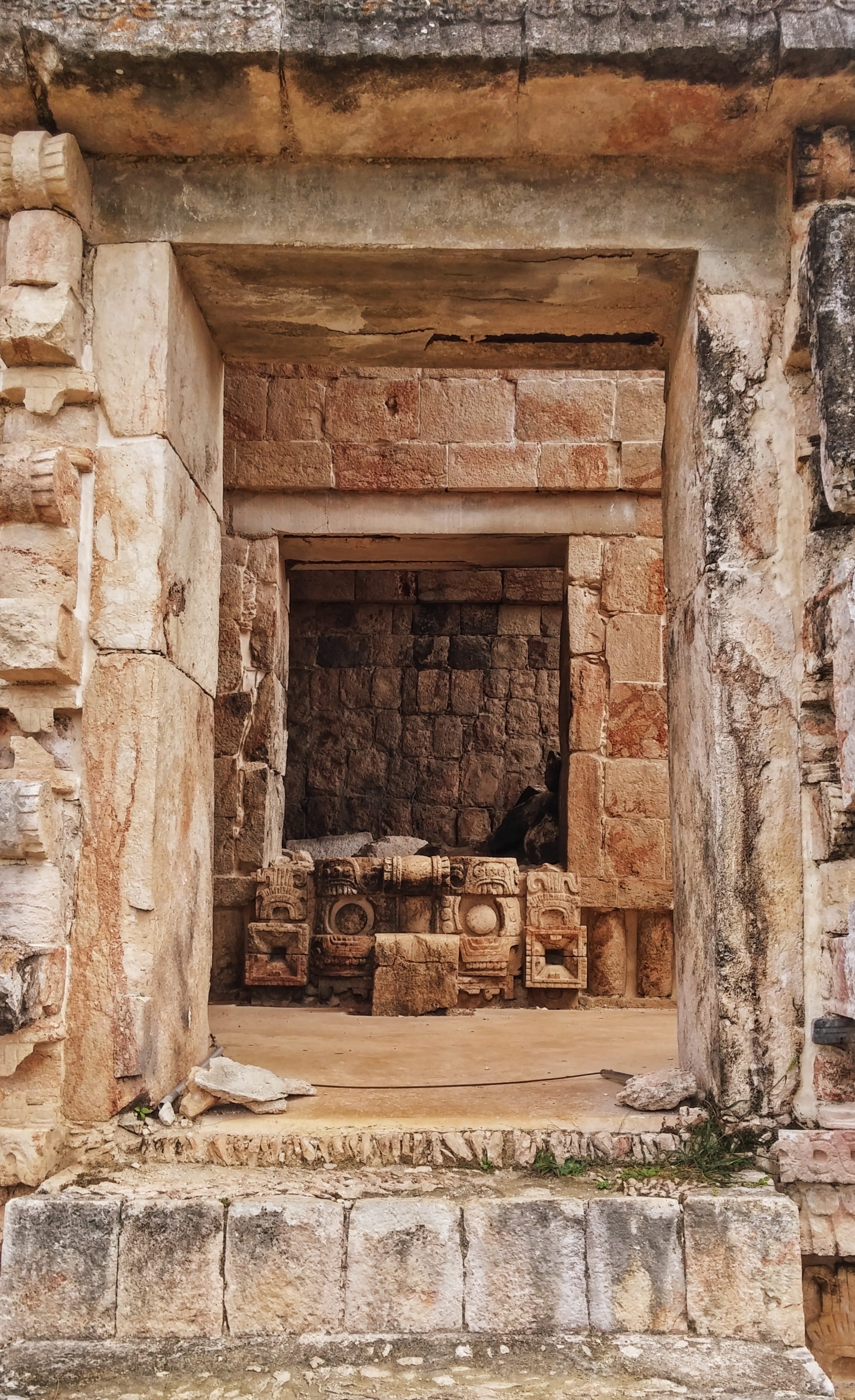 temple, day, history, old ruin, sculpture, archaeology, building, old, ancient civilization, travel, outdoors, gateway, the past, 2K, no people, wall - building feature, Phone HD Wallpaper