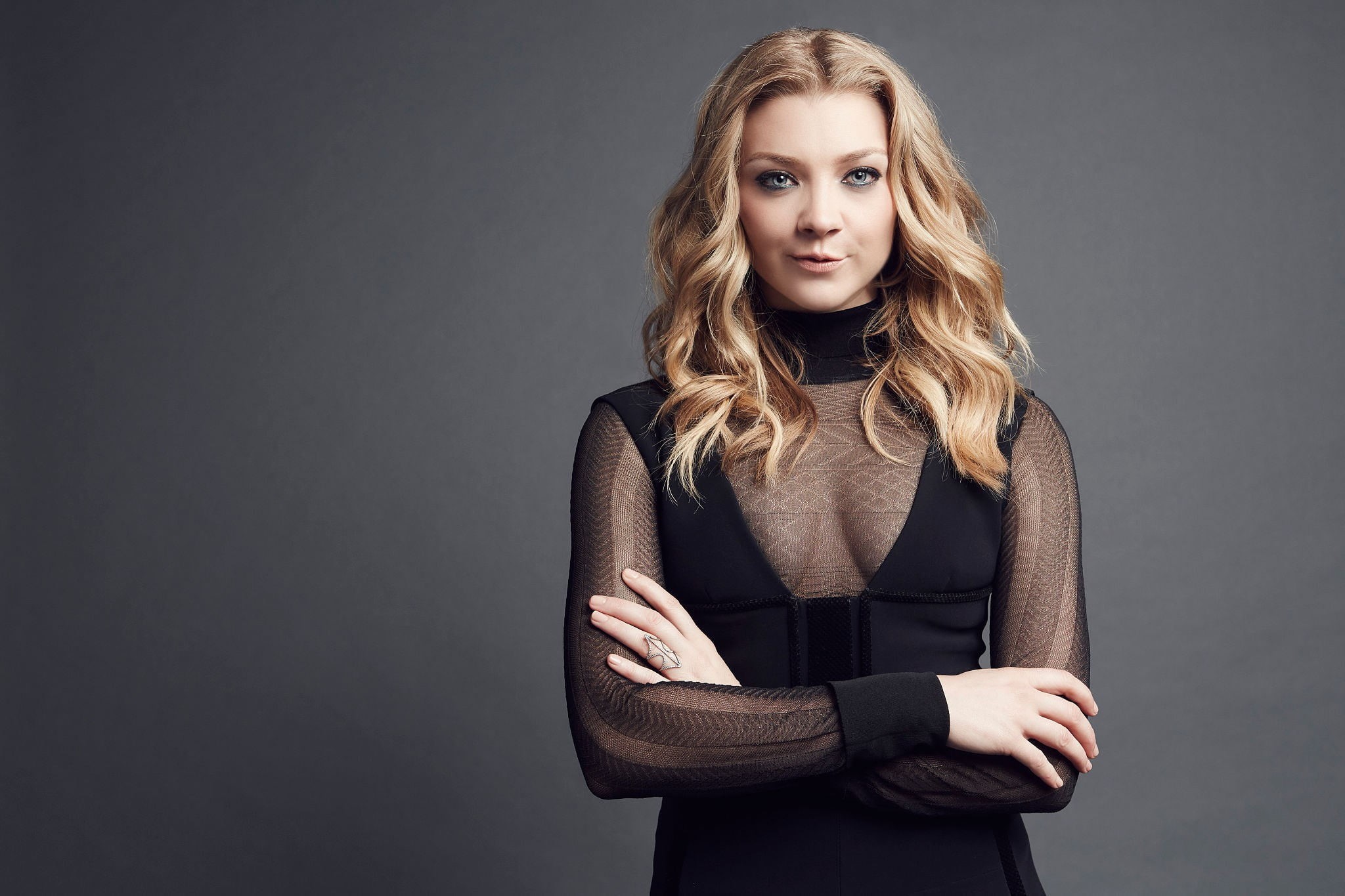 gray background, woman, sleeved, dress, beautiful woman, blond hair, indoors, actress, bodycon, young women, looking at viewer, black background, wearing, HD Wallpaper