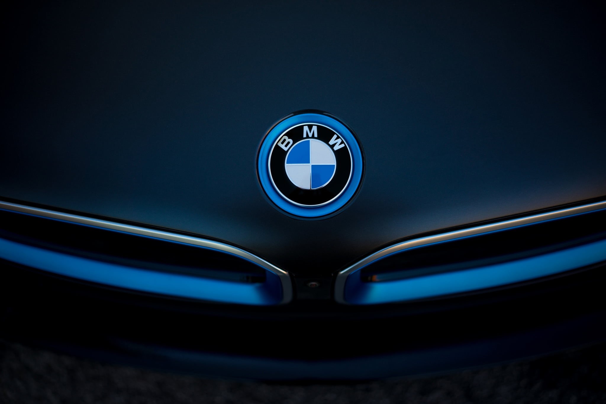black Color, indoors, directly above, design, geometric shape, wheel, metal, mode of transportation, vehicle interior, speed, no People, land Vehicle, logo, HD Wallpaper