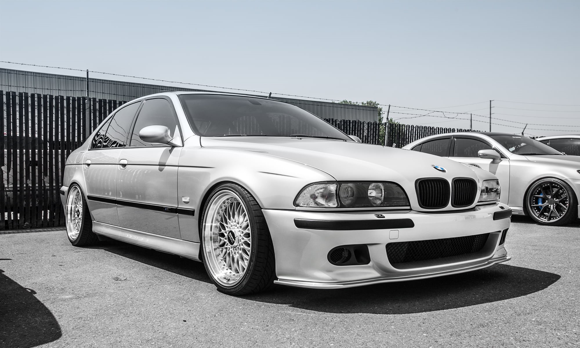 day, front View, speed, parking, silver Colored, new, metal, business, 5 series, tuning, retro styled, design, BMW, vintage car, sedan, chrome, outdoors, HD Wallpaper