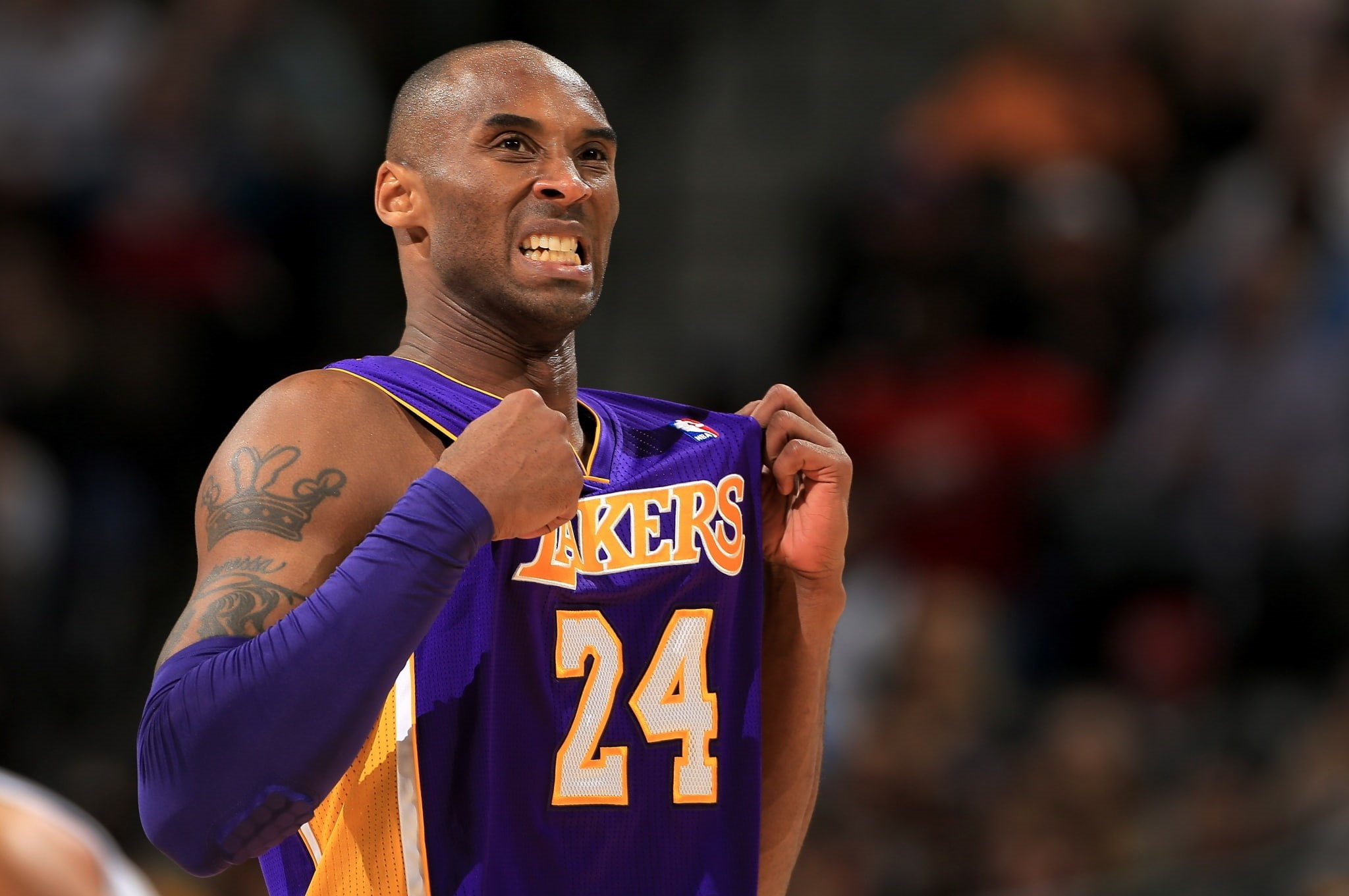 lifestyles, emotion, front view, men, 1080P, mid adult men, sport, kobe bryant picture desktop, standing, adult, tattoo, portrait, shaved head, looking away, HD Wallpaper