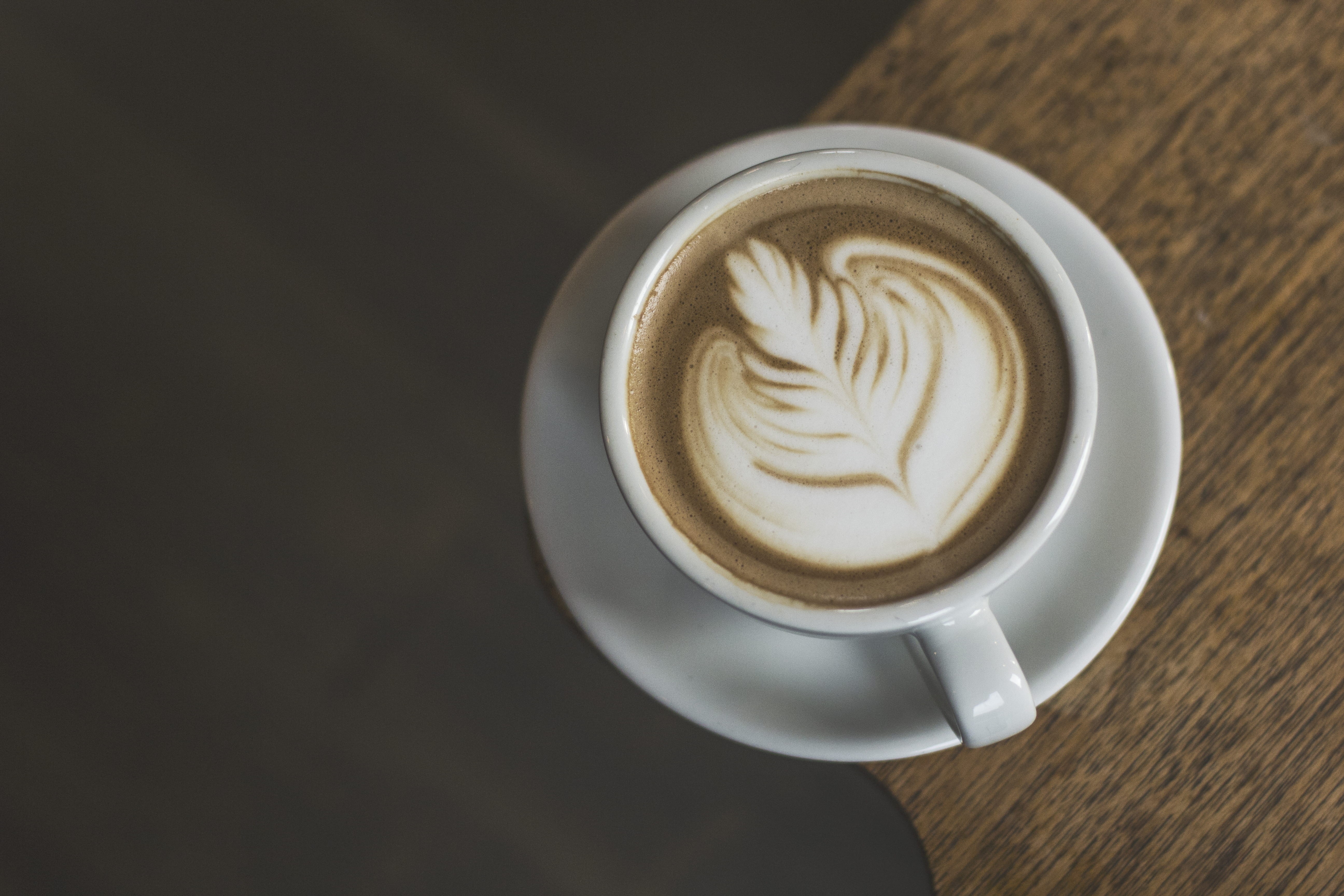 latte, cup, mug, surface, crockery, hot drink, hot, wood, drink, serve, food and drink, handle, froth art, cincinnati, table, coffee cup, close-up, cappuccino, HD Wallpaper