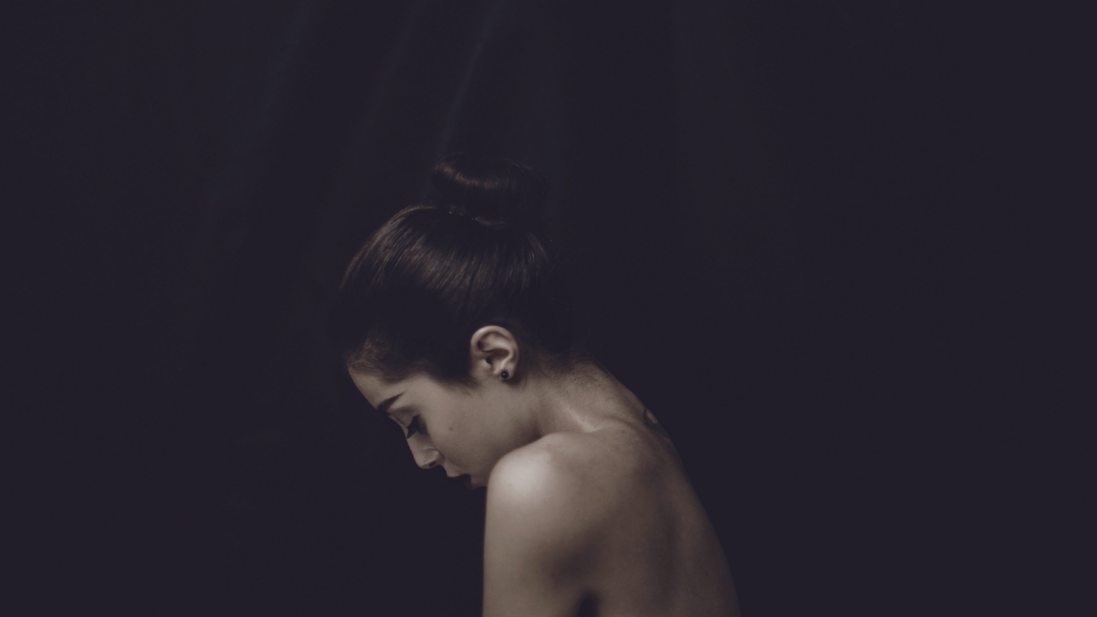 depression - sadness, studio shot, young adult, indoors, hair, black background, 4K, contemplation, beautiful woman, looking, adult, headshot, profile view, HD Wallpaper