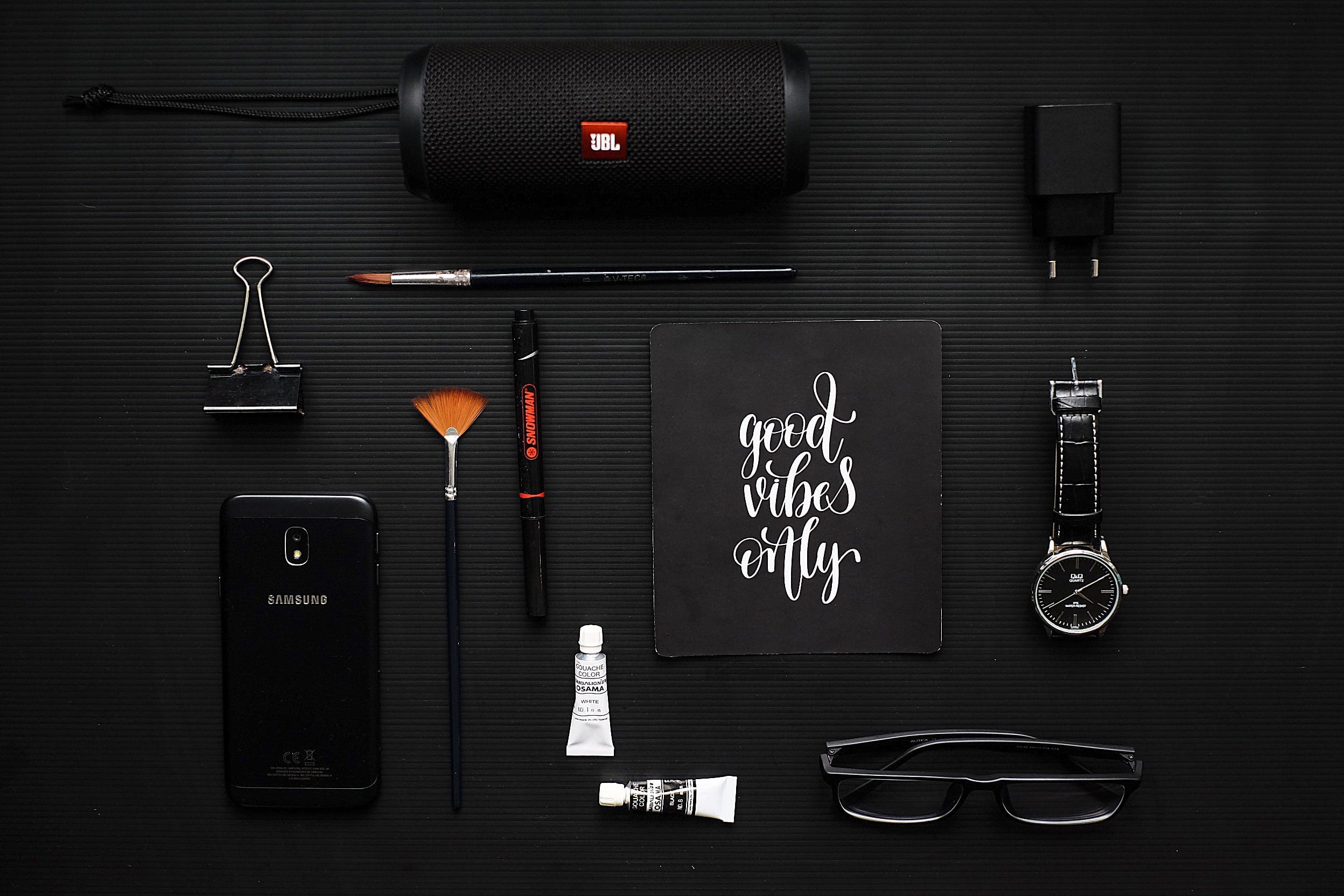 paint brush, still life, portable, darkness, cellular telephone, studio shot, flat lay, smartphone, flatlay, photography, phone, 1080P, eyeglasses, indoors, HD Wallpaper