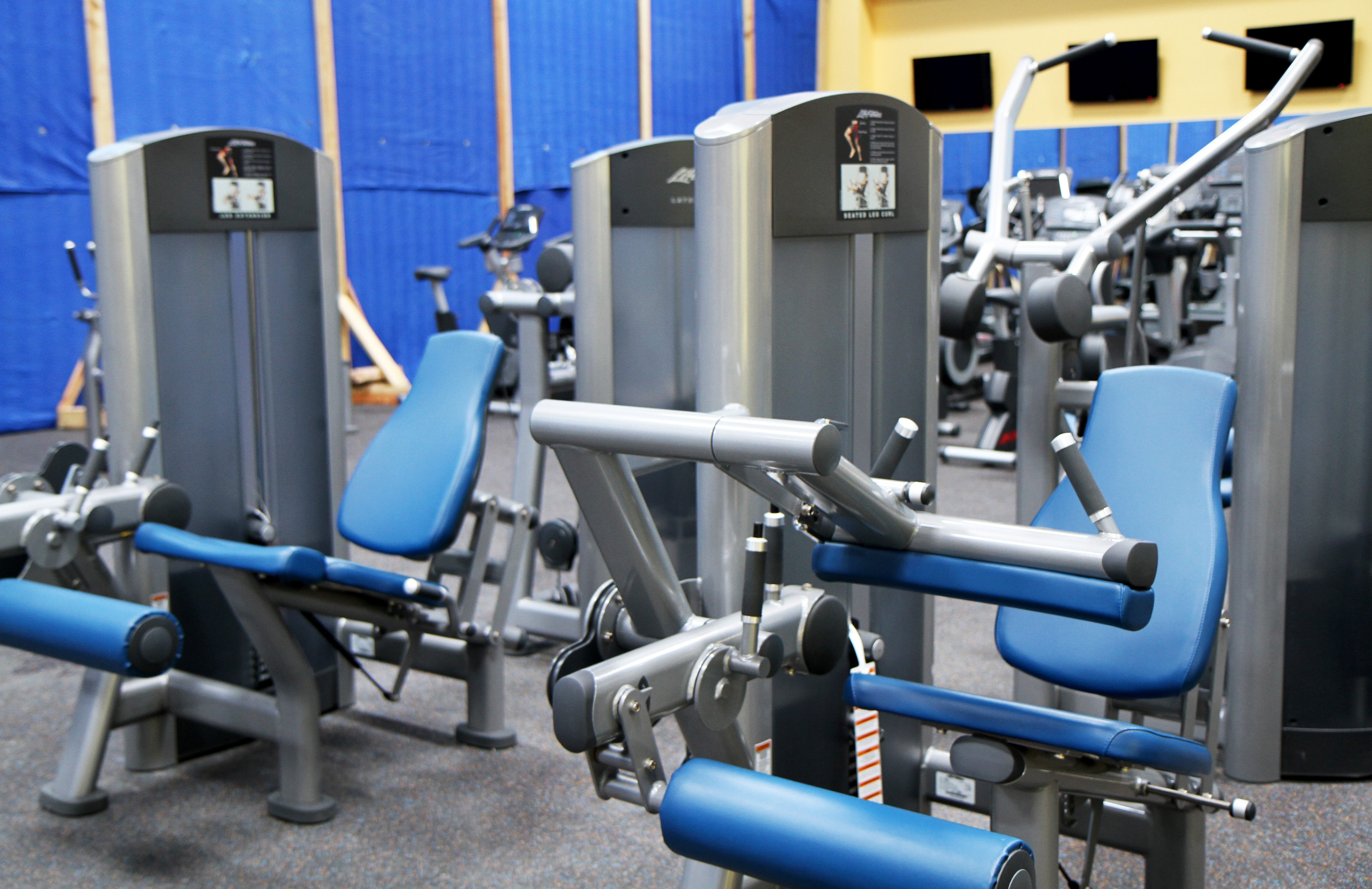 sports training, performance, healthcare and medicine, relaxation, gym room, close-up, to strengthen, sports, health club, sporty, versaclimbers, cardio training, HD Wallpaper