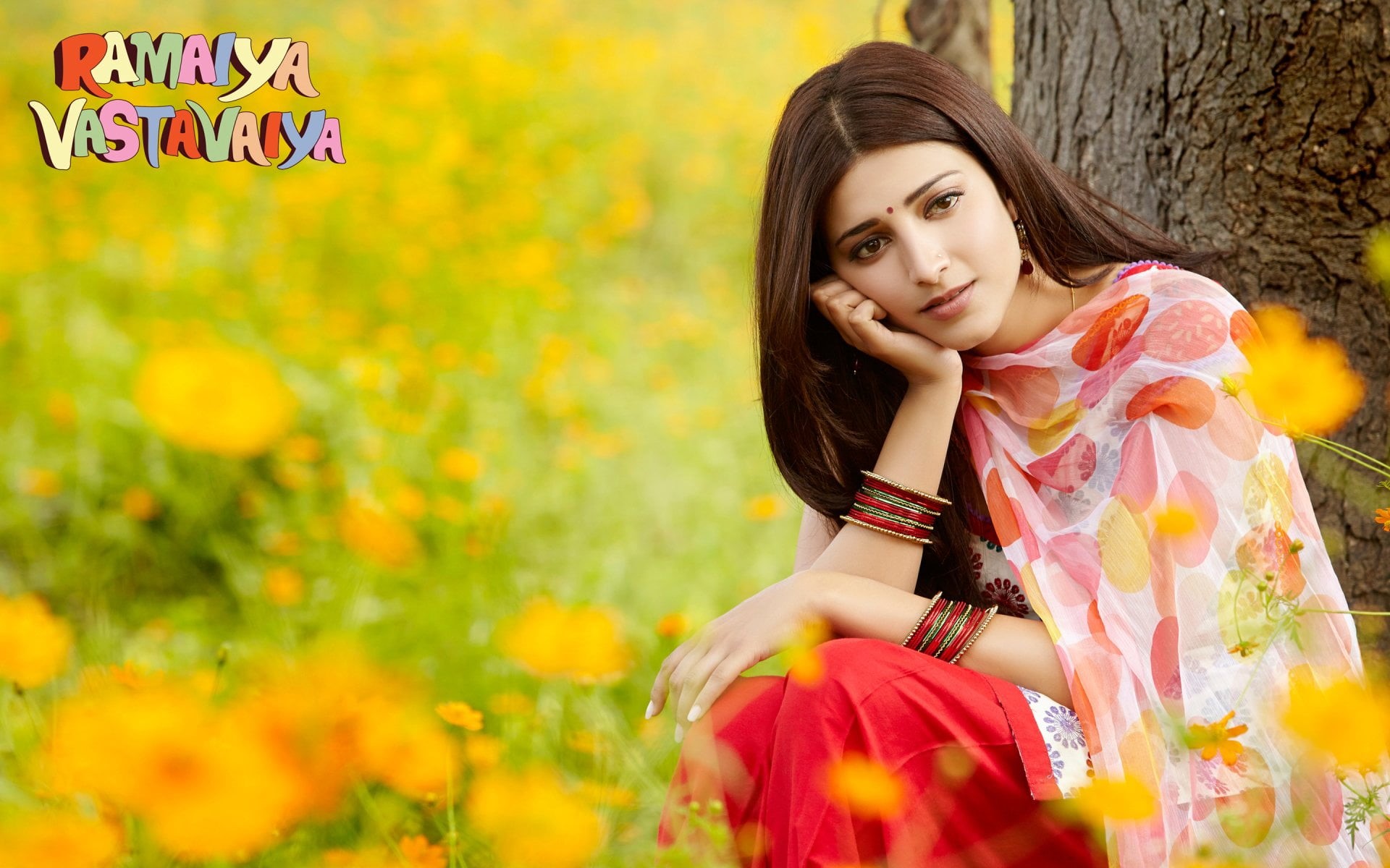 front view, flower, beauty, Shruti Haasan, clothing, portrait, women, one person, Ramaiya Batsavaiya, Ramaiya Vastavaiya, Singer, young adult, long hair, HD Wallpaper