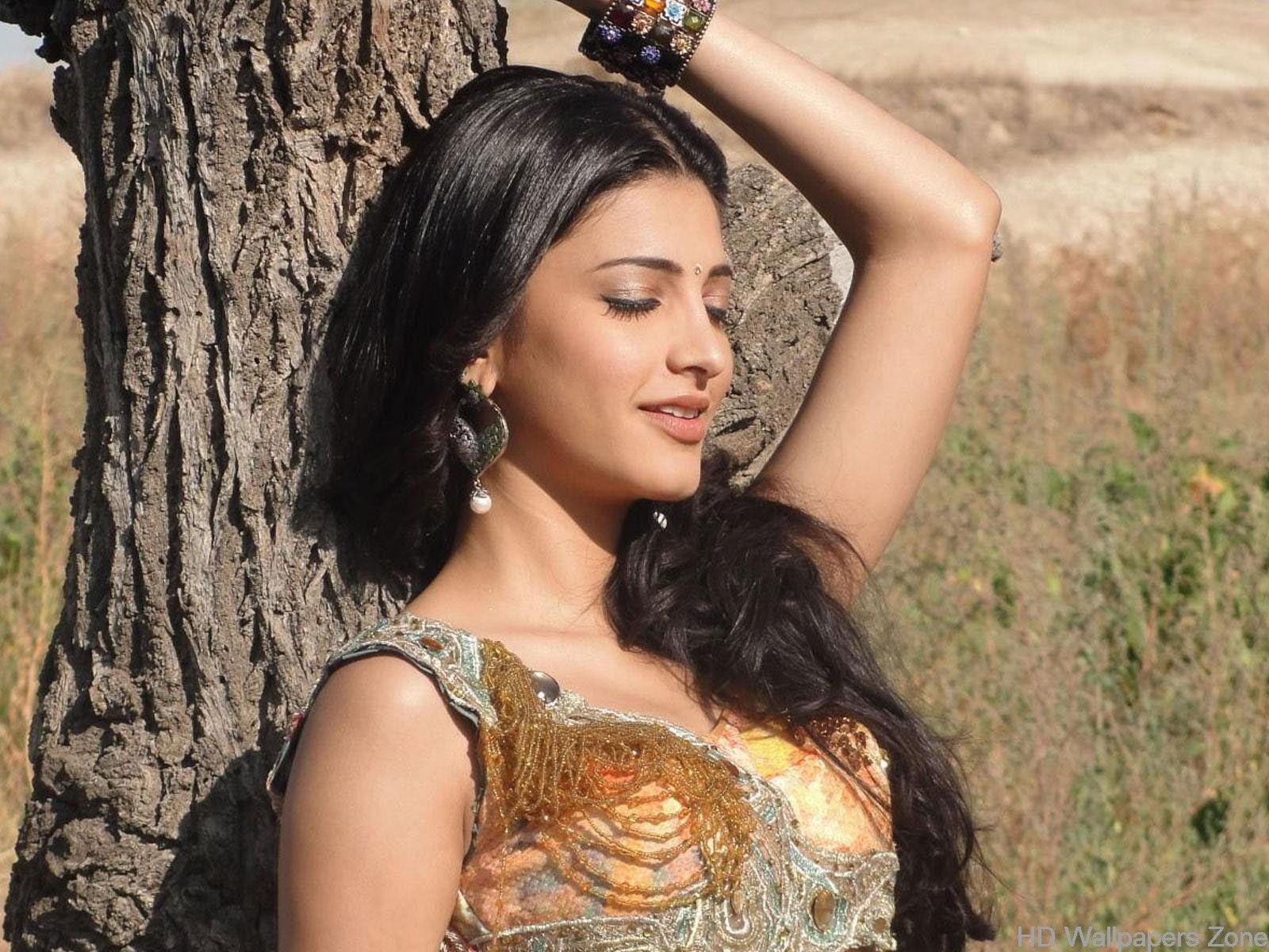 actress, 720P, bollywood, hassan, model, singer, babe, indian, shruti, HD Wallpaper