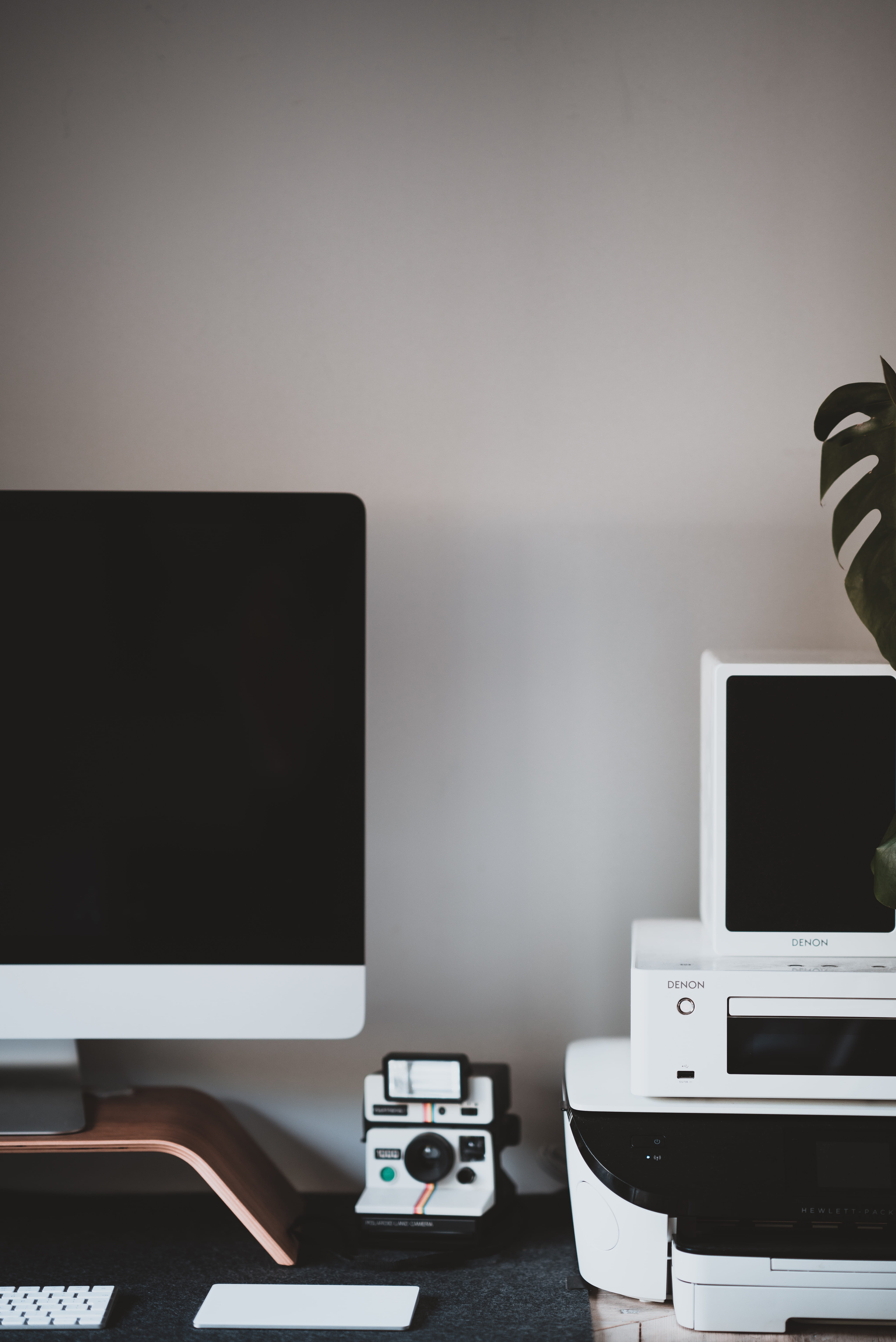 desktop pc, camera, indoors, business, 8K, computer monitor, wireless, mouse, monitor, no people, white, speaker, computer equipment, keyboard, connection, Phone HD Wallpaper