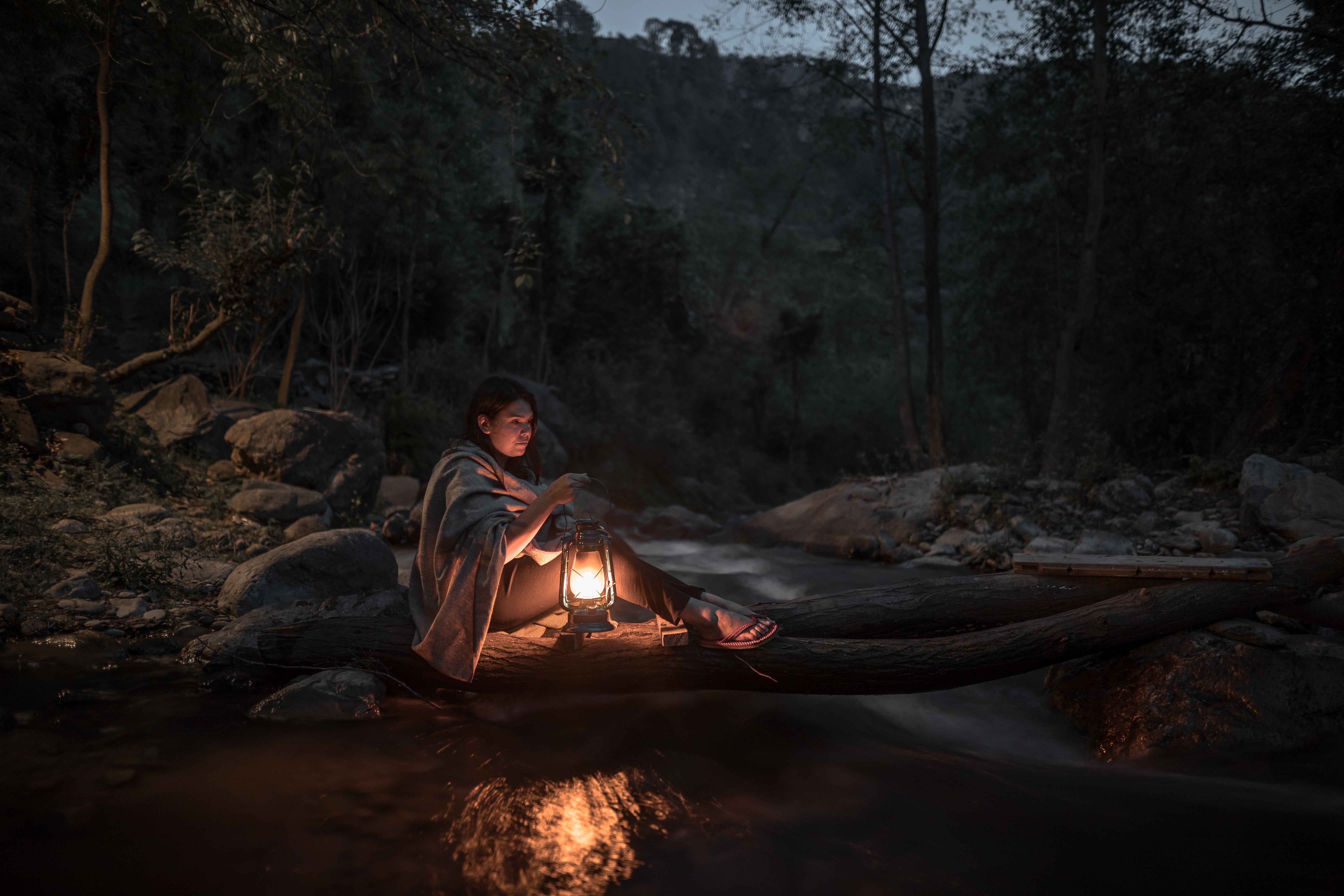 lamp, fire, rock, 5K, dark, land, women, camping, kerosene, heat - temperature, fire - natural phenomenon, full length, shawl, log, flame, young adult, HD Wallpaper