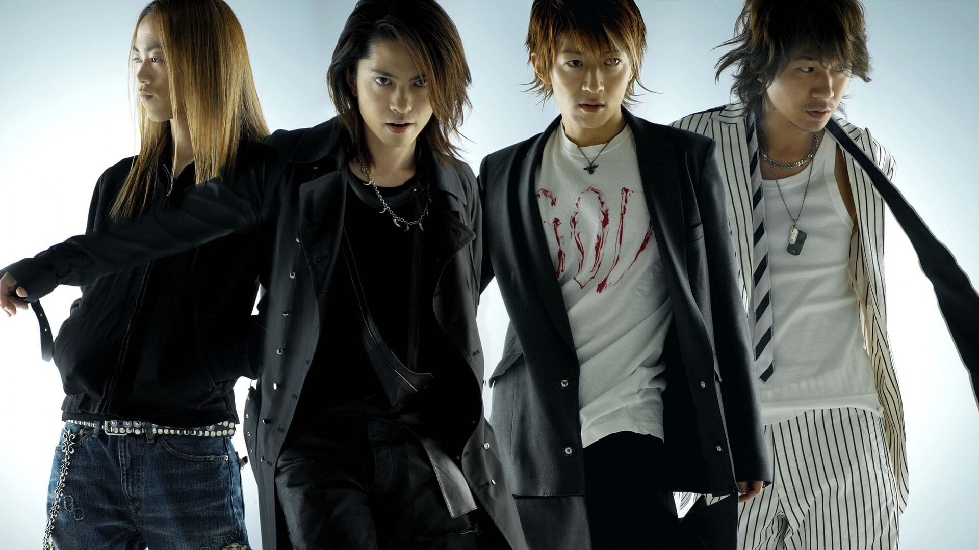 standing, teenage boys, group of people, girls, men, band, adolescence, looking at camera, suit, s, friendship, togetherness, jacket, three quarter length, HD Wallpaper