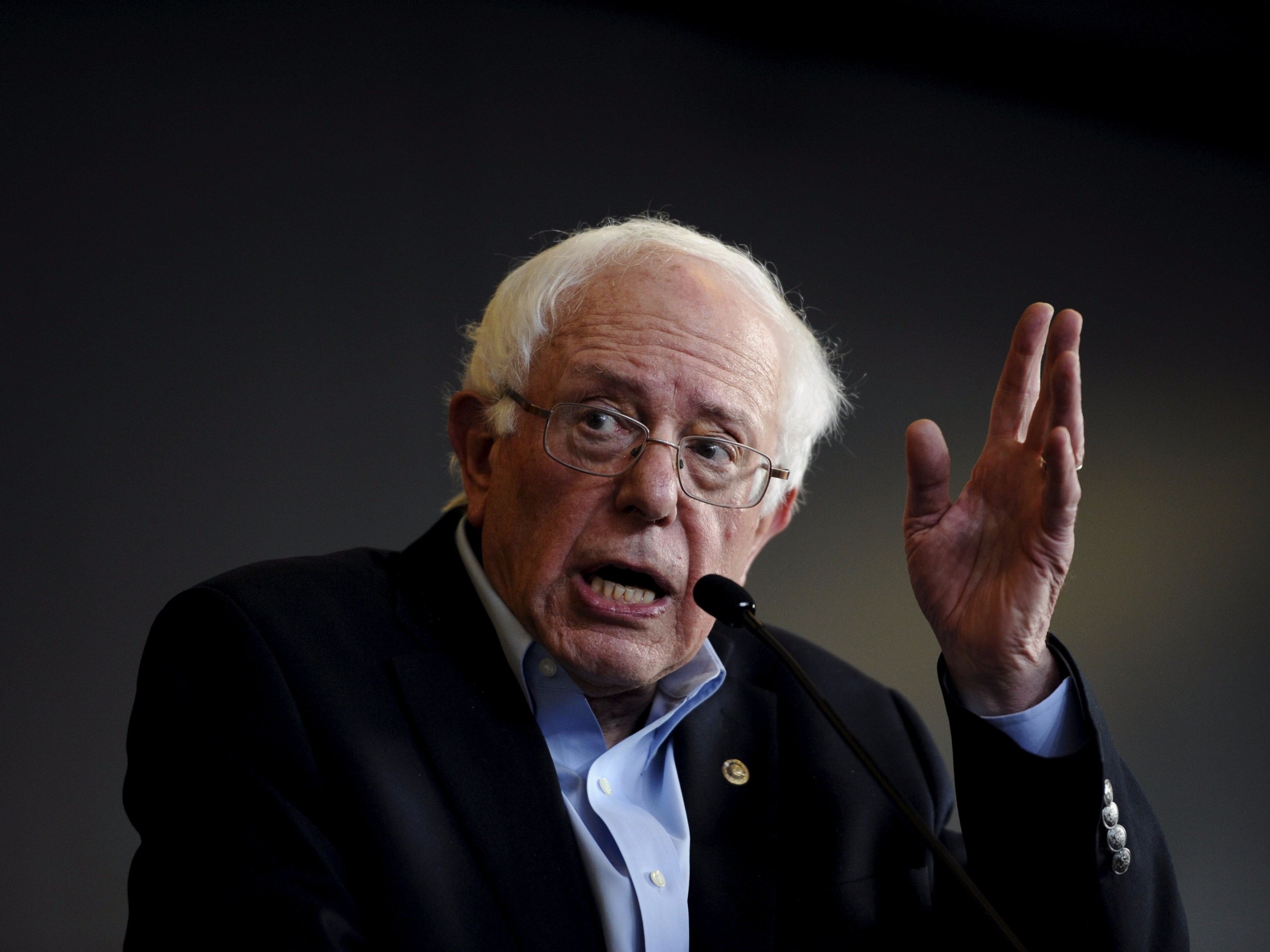 displeased, grandfather, facial Expression, beard, aging Process, white Hair, eyeglasses, senior Men, retirement, gesturing, tribune, adult, bernie sanders, HD Wallpaper
