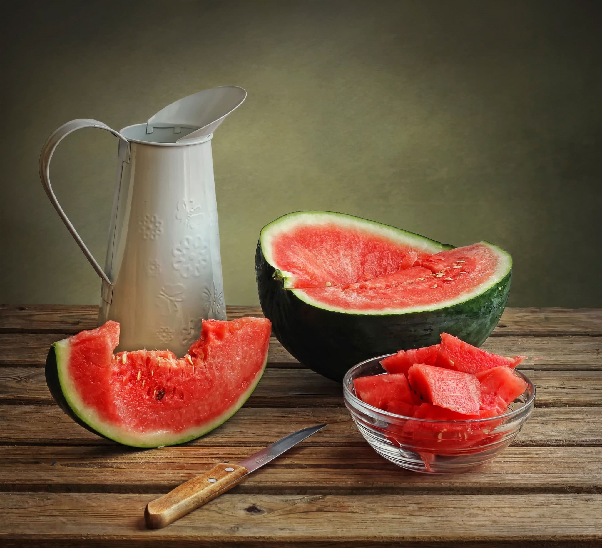 red, freshness, no people, melons, drink, wellbeing, cross section, pitcher - jug, glass, refreshment, ripe, breakfast, still life, watermelons, household equipment, HD Wallpaper