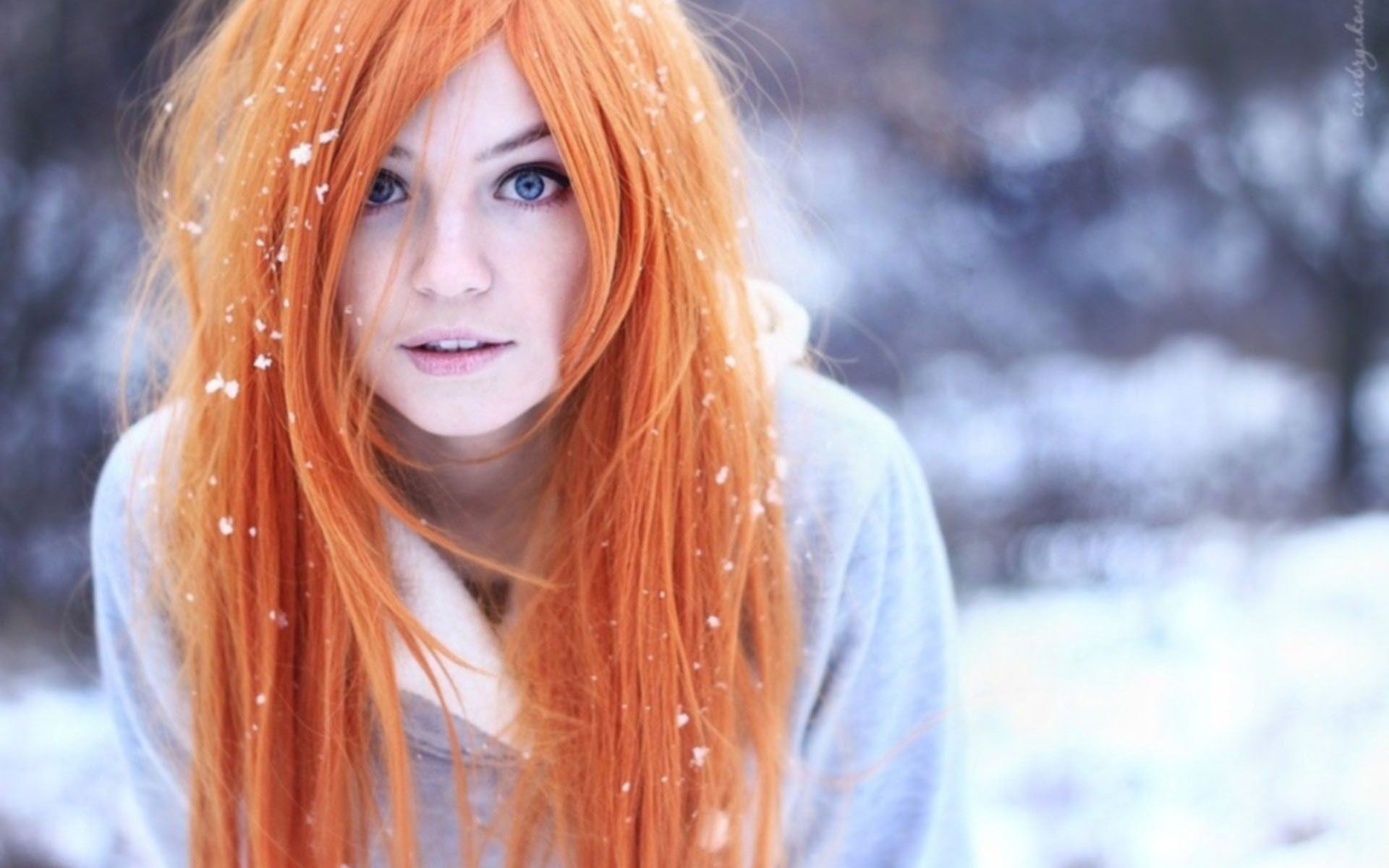 wigs, model, winter, adult, blurred, hair, portrait, cold, young adult, headshot, looking at camera, warm clothing, happiness, positive emotion, outdoors, HD Wallpaper