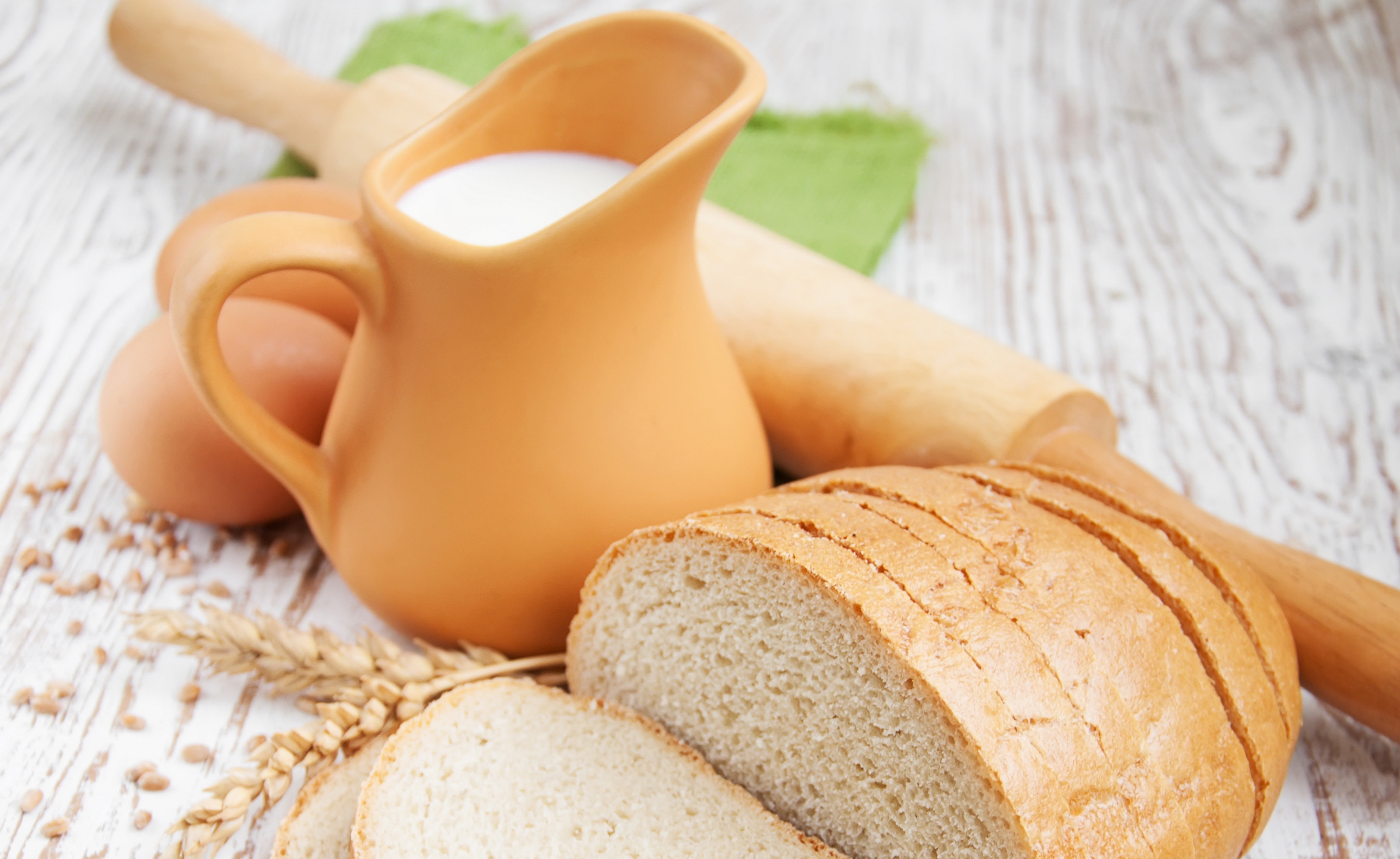 table, meal, bun, jug, freshness, close-up, brown, food, 5K, bakery, food And Drink, baked, bread, gourmet, ready-to-eat, cooking, eating, loaf of Bread, HD Wallpaper