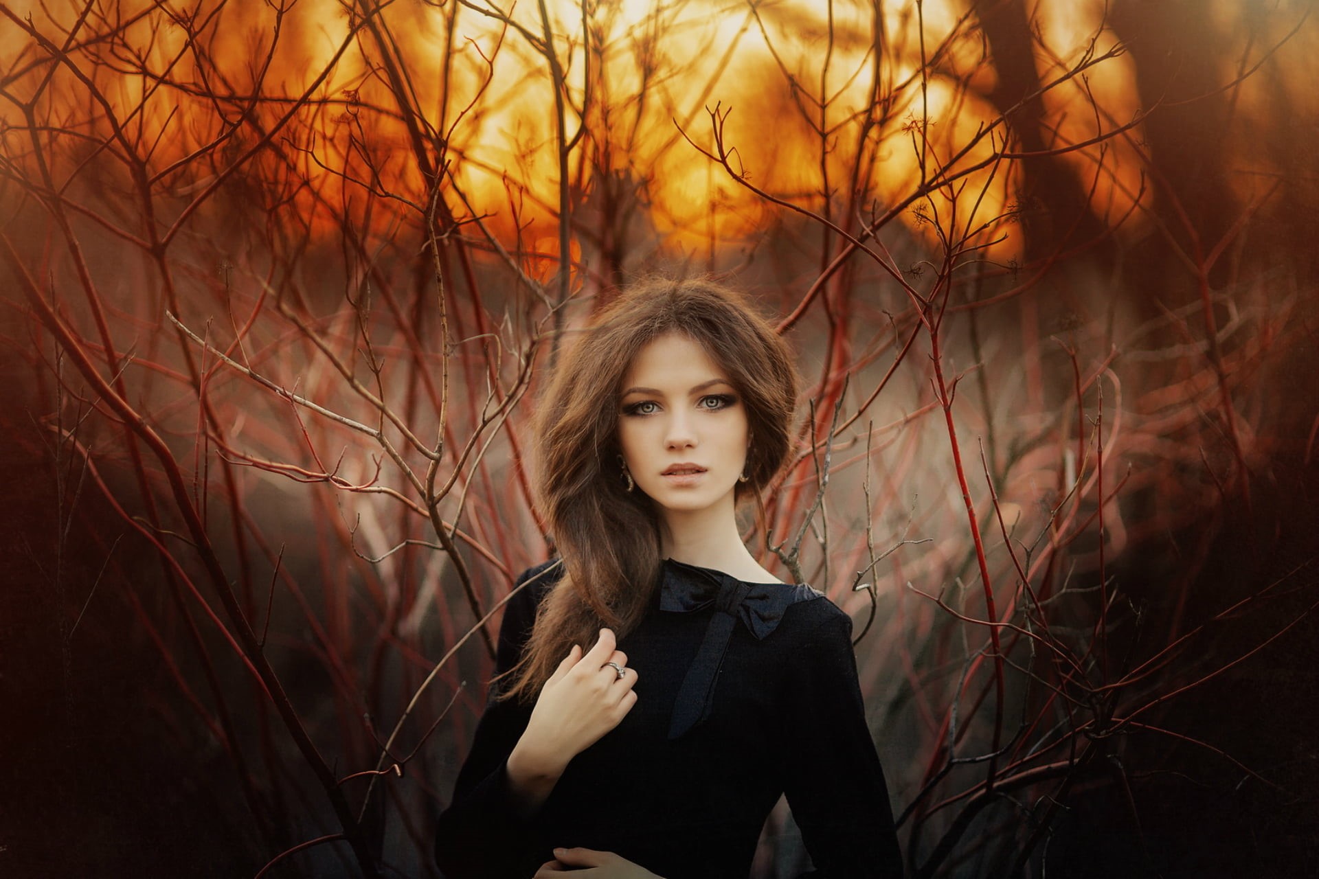 women, autumn, tranquil Scene, brunette, plant, cute, contemplation, people, 1080P, teenager, legs, beauty In Nature, s, serious, pose, pretty, beautiful, HD Wallpaper