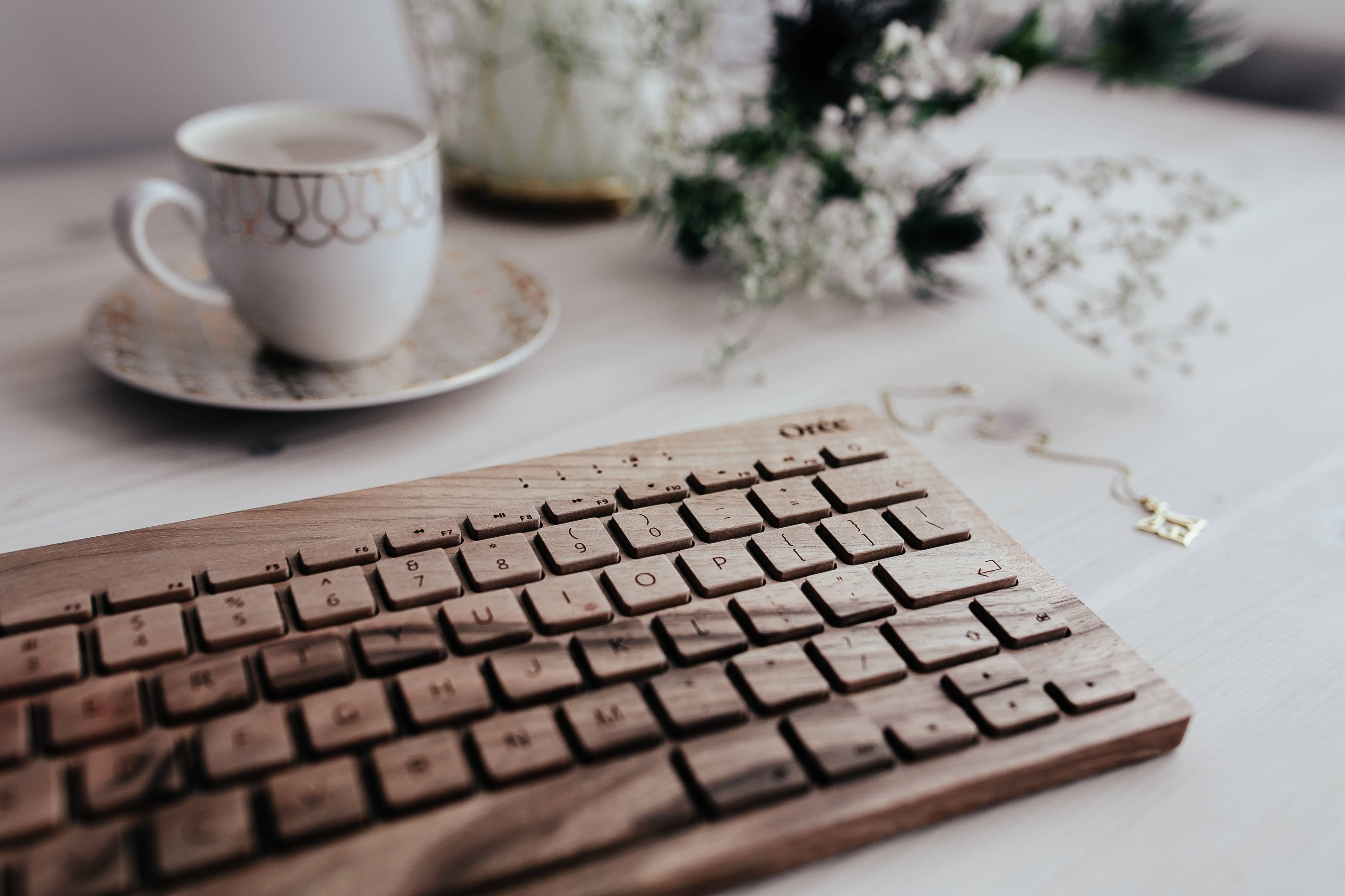 technology, crockery, communication, indoors, coffee, no People, laptop, drink, table, hipster, coffee cup, refreshment, desk, computer equipment, mug, HD Wallpaper