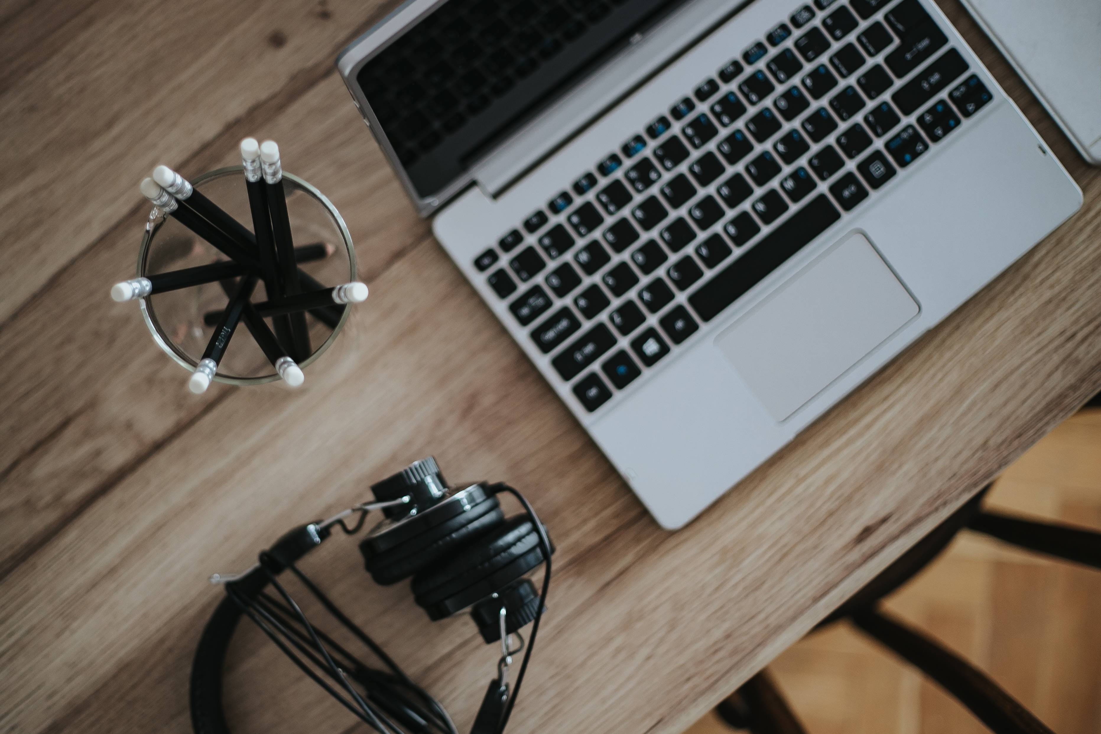 equipment, Apple iPhone, old-fashioned, wireless technology, camera - photographic equipment, technology, furniture, retro styled, computer Keyboard, photography themes, HD Wallpaper