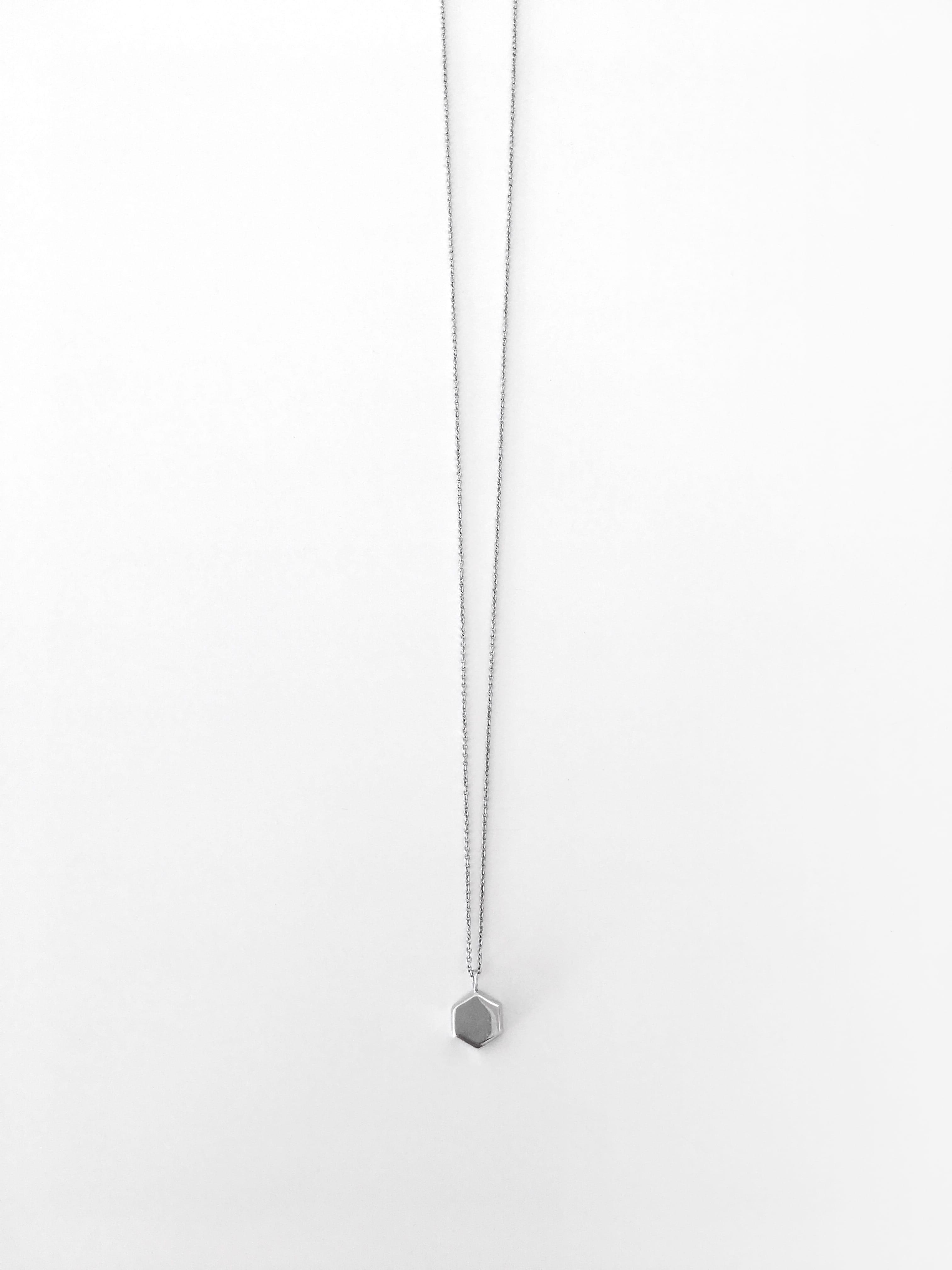 technology, necklace, minimalist, close-up, crystal, minimal, hanging, rod, nature, white background, silver, simplicity, white, cut out, juwellery, single object, Phone HD Wallpaper