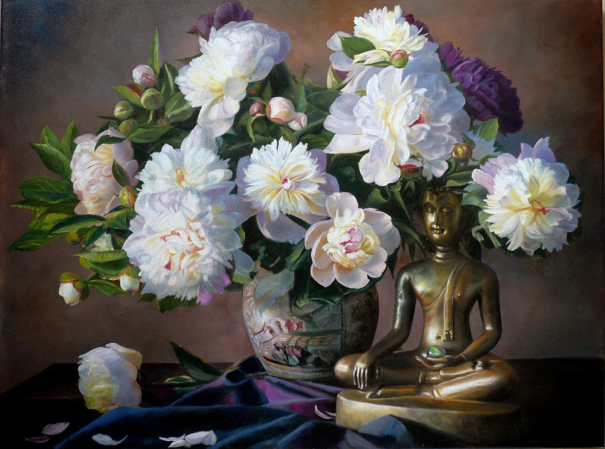 petals, Zbigniew Kopania, Buddha, figurine, inflorescence, flower arrangement, vulnerability, art and craft, flowering plant, ornate, indoors, close-up, HD Wallpaper