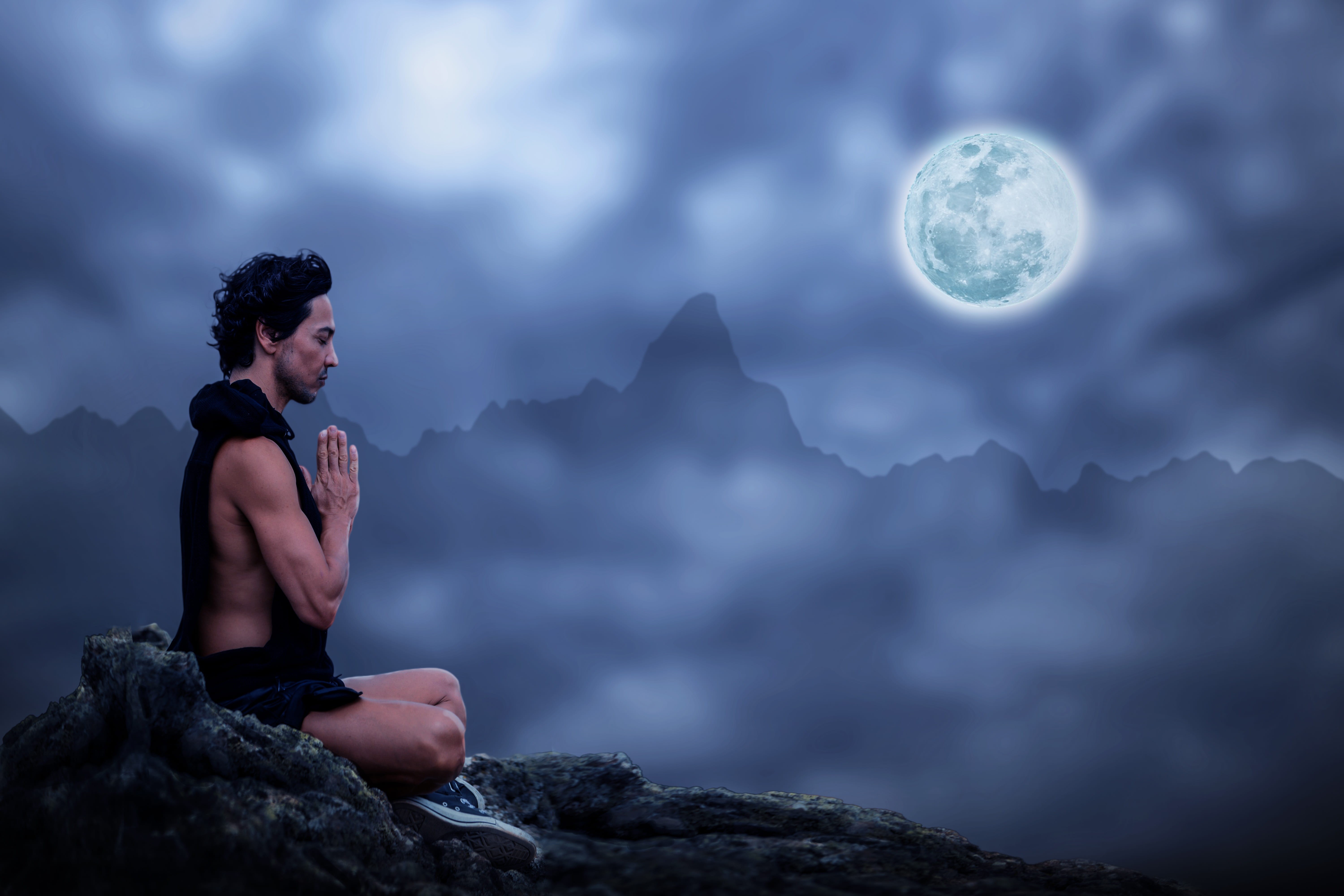 full moon, moonlight, rock, silent, night sky, young adult, meditation seat, night, outdoors, nature, side view, yoga, allgäu, mountain, alpine, sky, mountain peak, HD Wallpaper