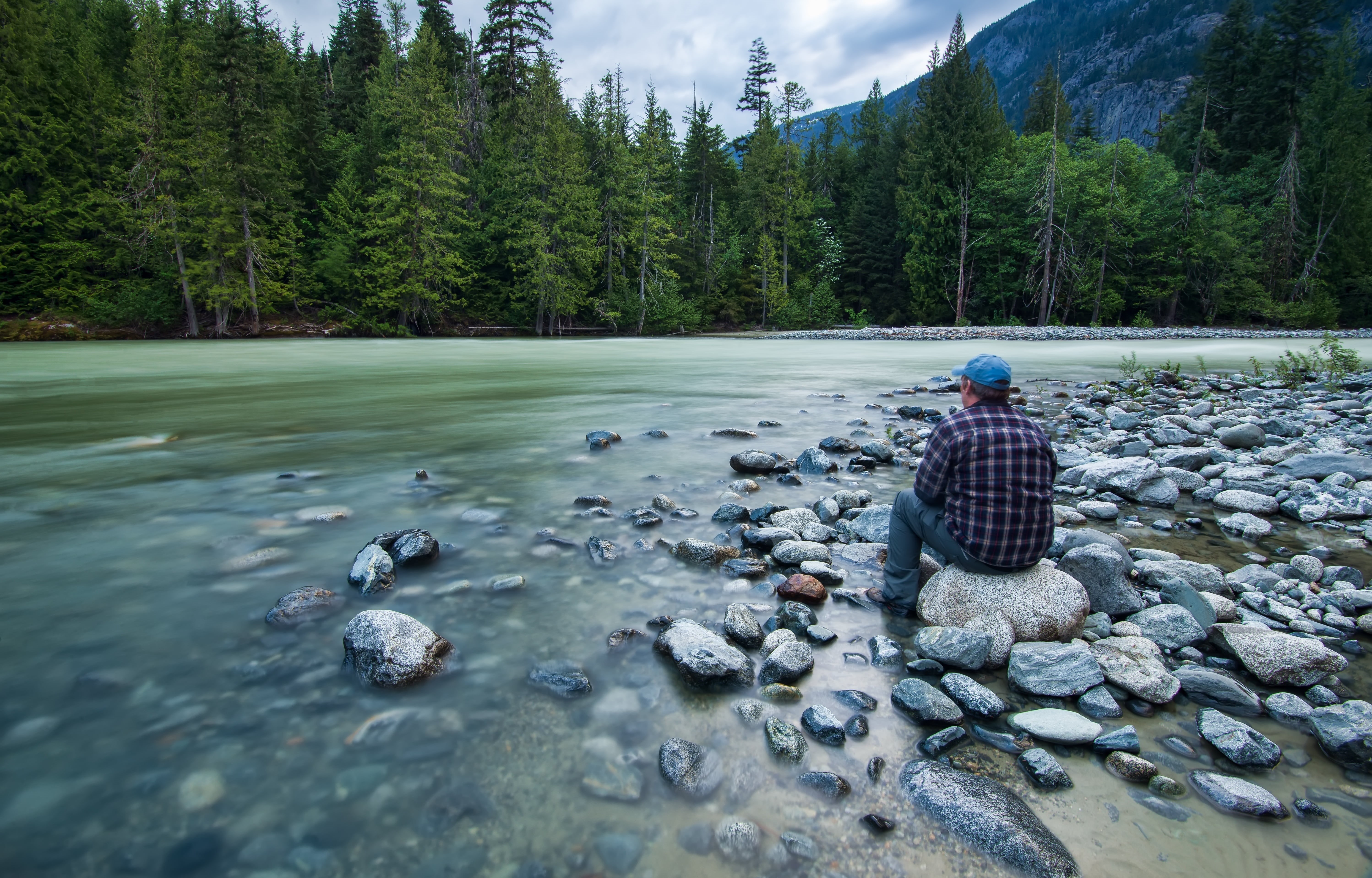 one man only, pemberton, scenics - nature, leisure activity, outdoor, vacation, watching, tourism, adventure, people, river, casual, one person, blue, care, HD Wallpaper