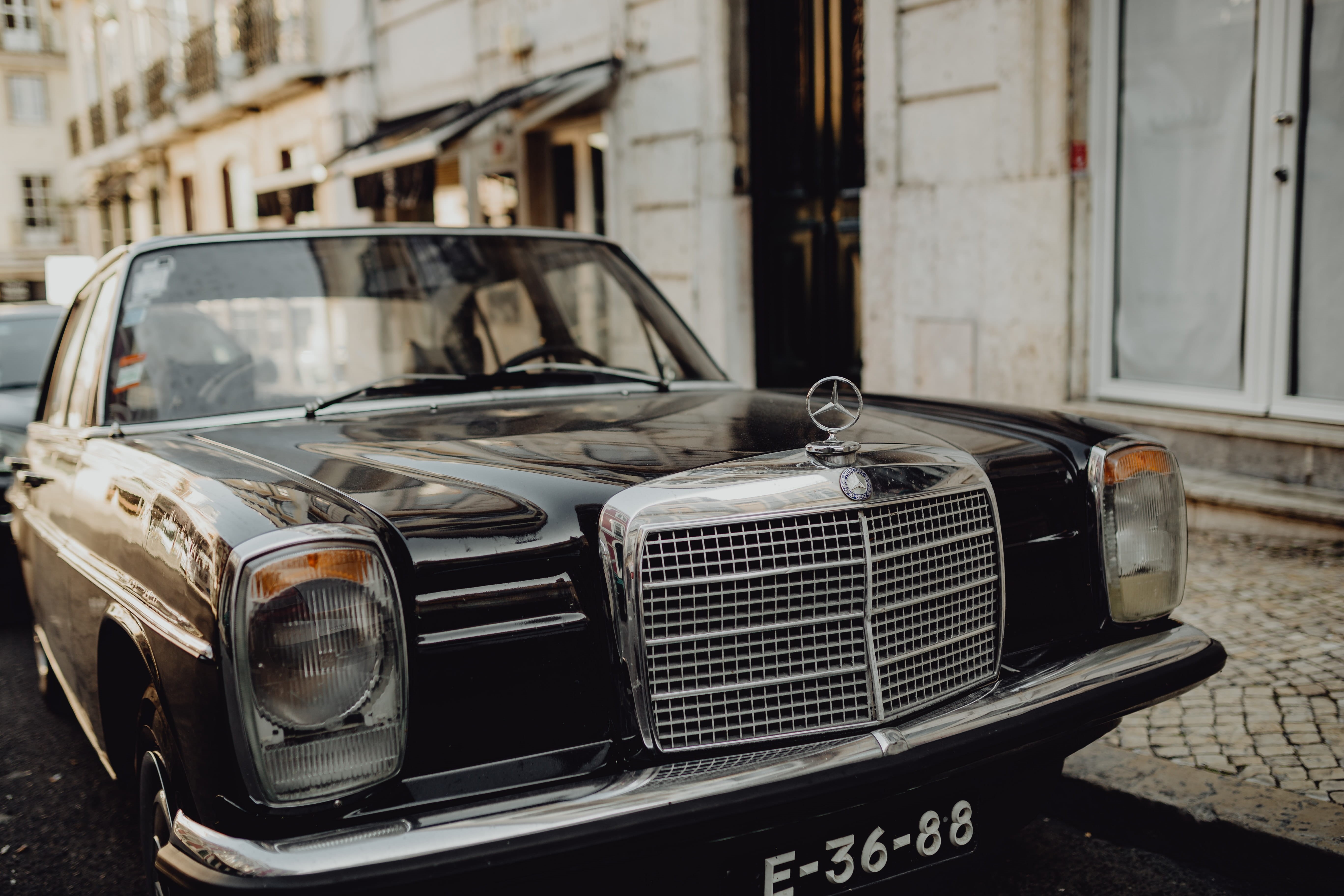 city, lisbon, building exterior, auto, retro styled, mode of transportation, land vehicle, built structure, vintage, lisboa, outdoors, luxury, the past, HD Wallpaper