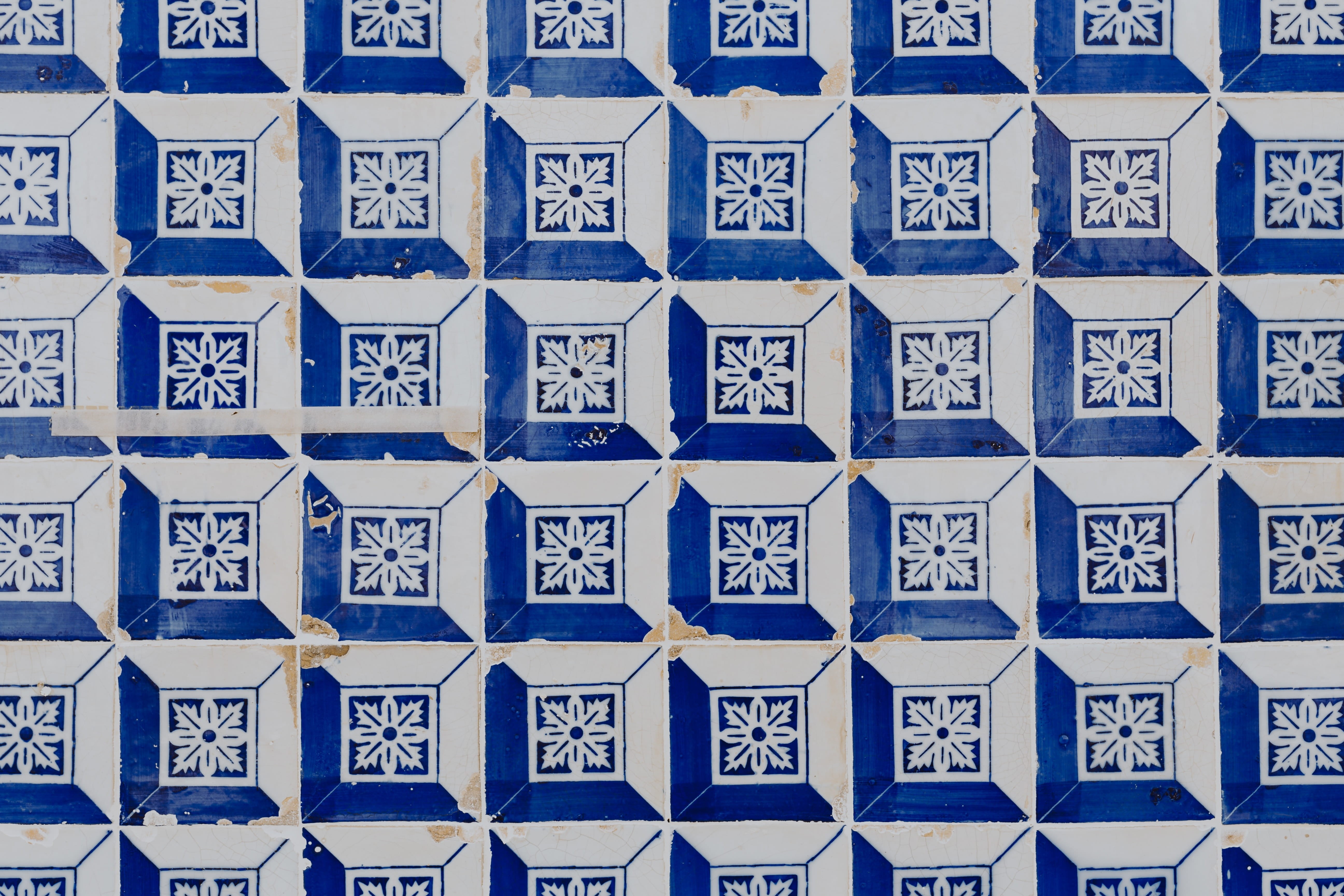 design, tiles, pattern, tile, lisbon, typical, portugal, white, wall, ceramic, no people, backgrounds, blue, day, wall - building feature, 5K, indoors, HD Wallpaper