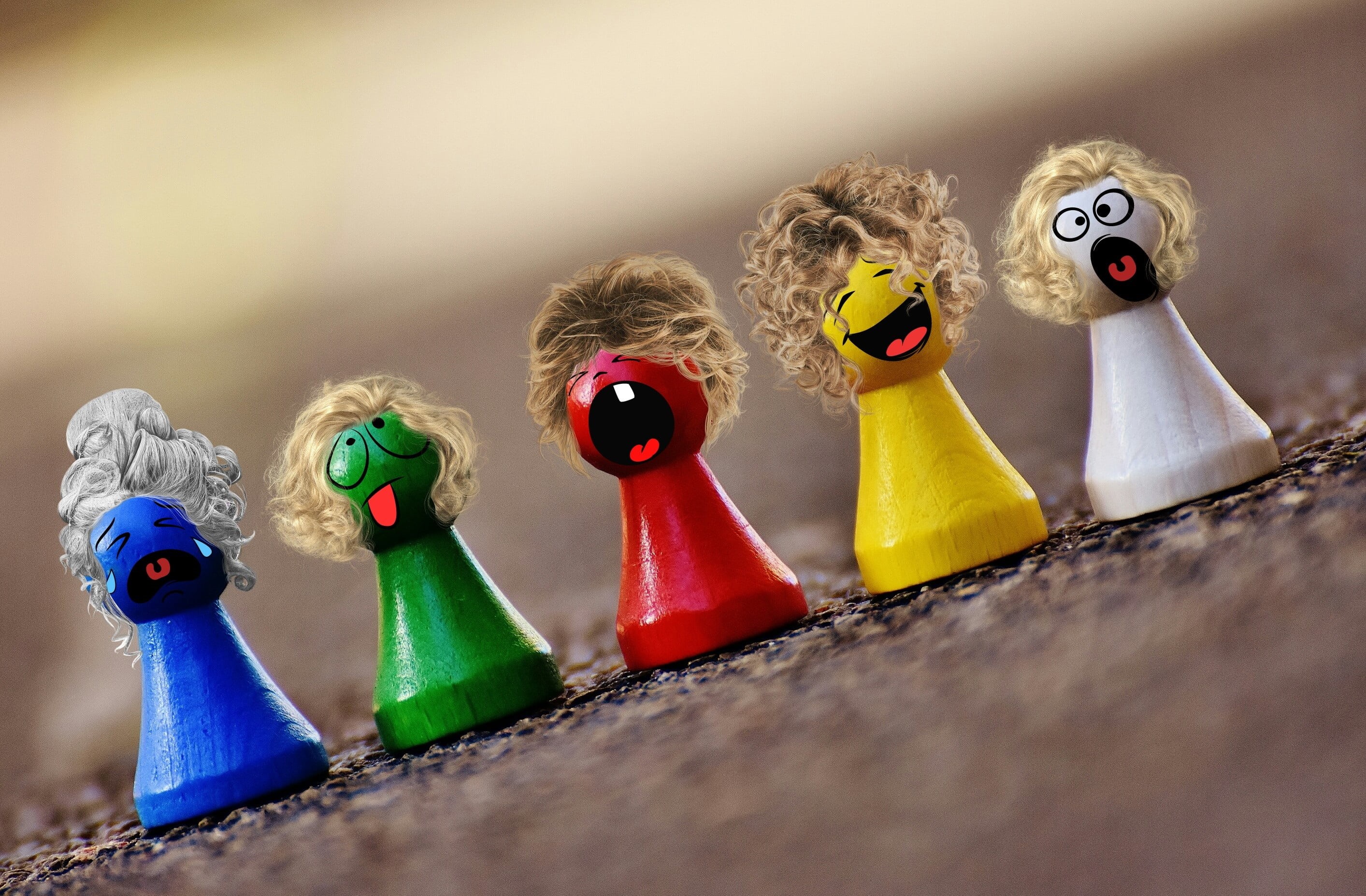 pawn, 2K, representation, still life, figurine, green, figures, toy, play stone, smilies, day, colorful, game characters, faces, assorted, children, red, HD Wallpaper