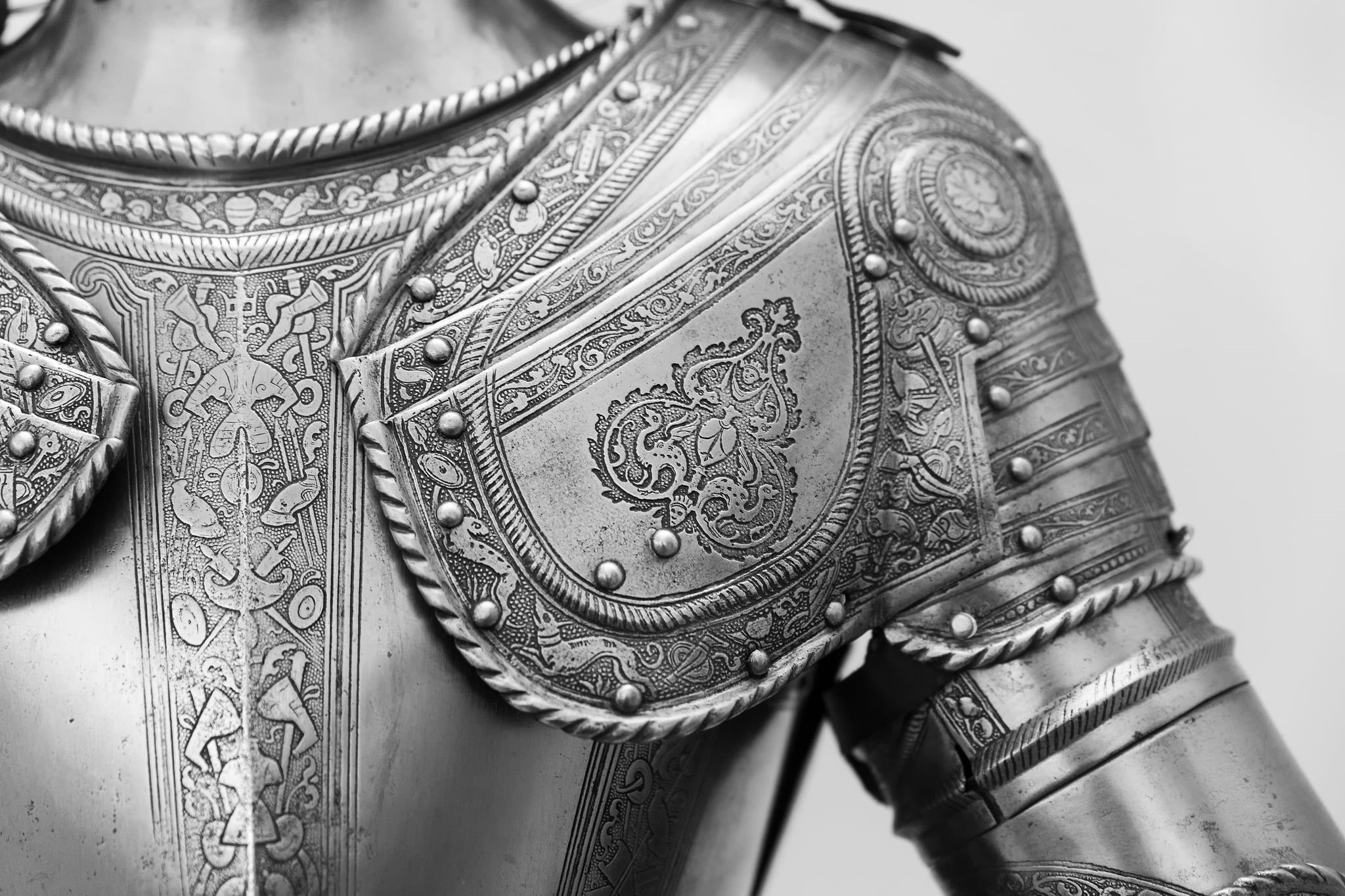 cultures, one person, shield, clothing, titanium, sword, suit of Armor, men, metal, body Armor, fashion, art and craft, close-up, lace - textile, indoors, HD Wallpaper