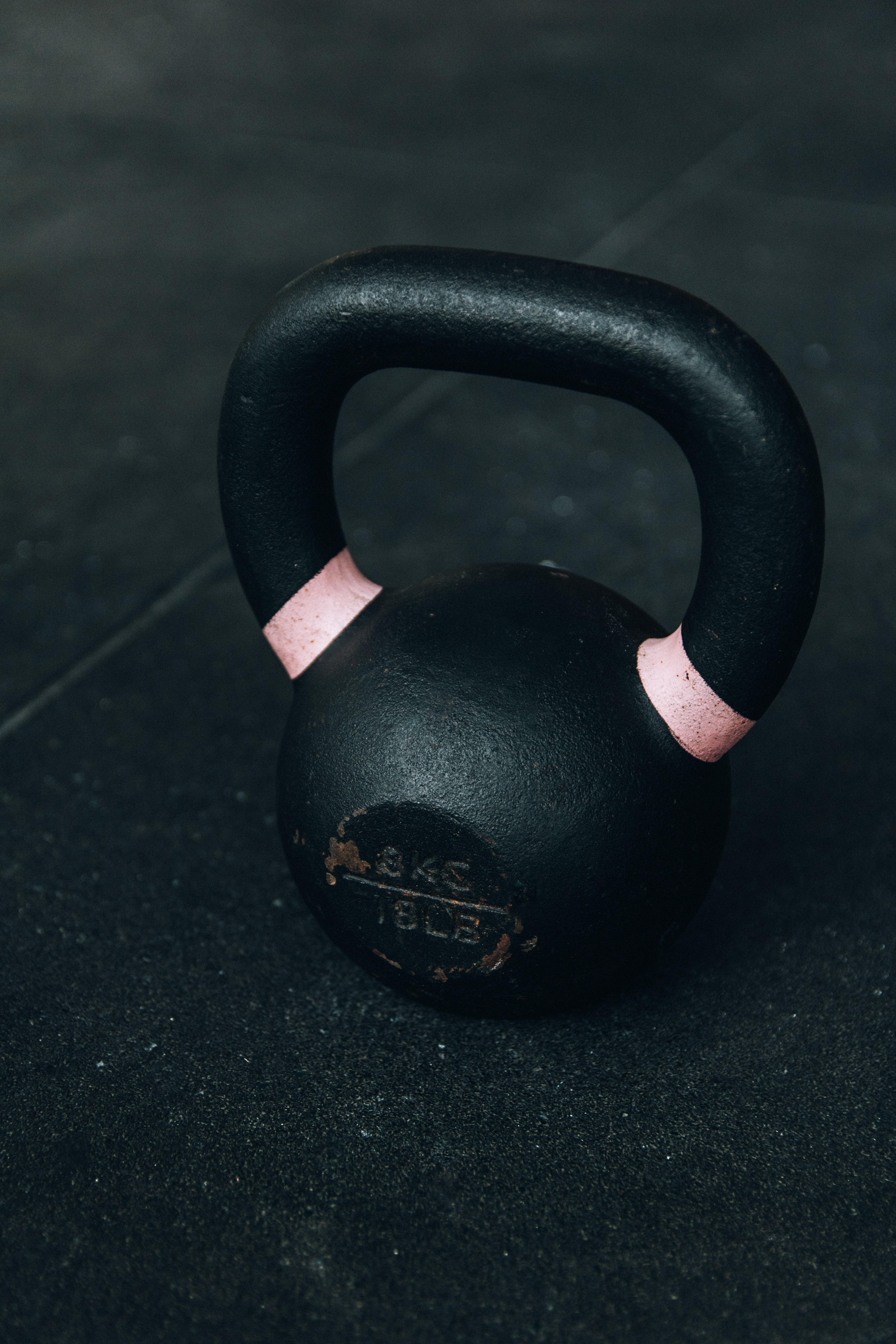 art and craft, kettlebell, equipment, strength, weight training, no People, metal, exercising, craft, dumbbell, gym, close-up, focus on foreground, indoors, Phone HD Wallpaper